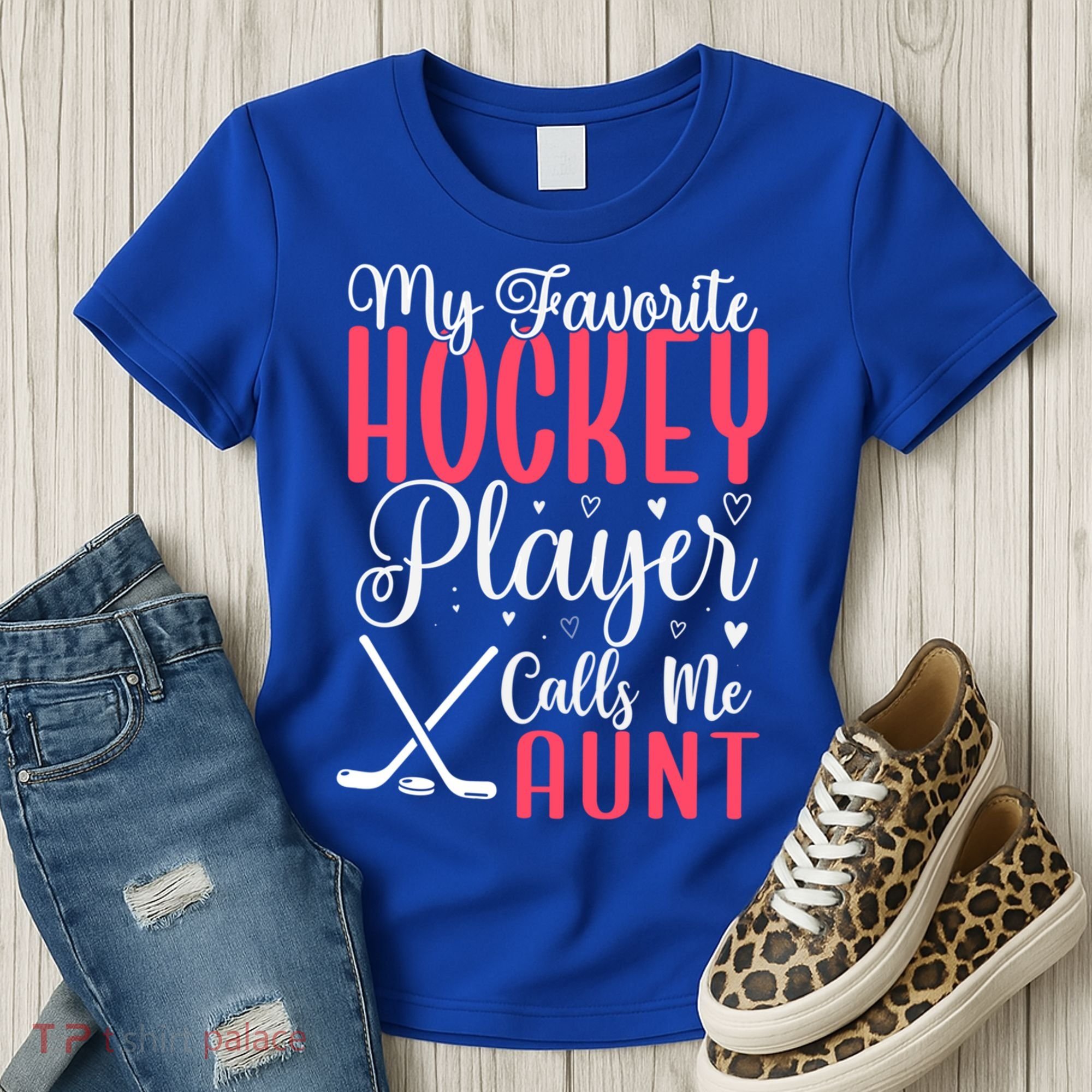 Funny My Favorite Hockey Player Calls Me Aunt Cute Gift Women's T-Shirt