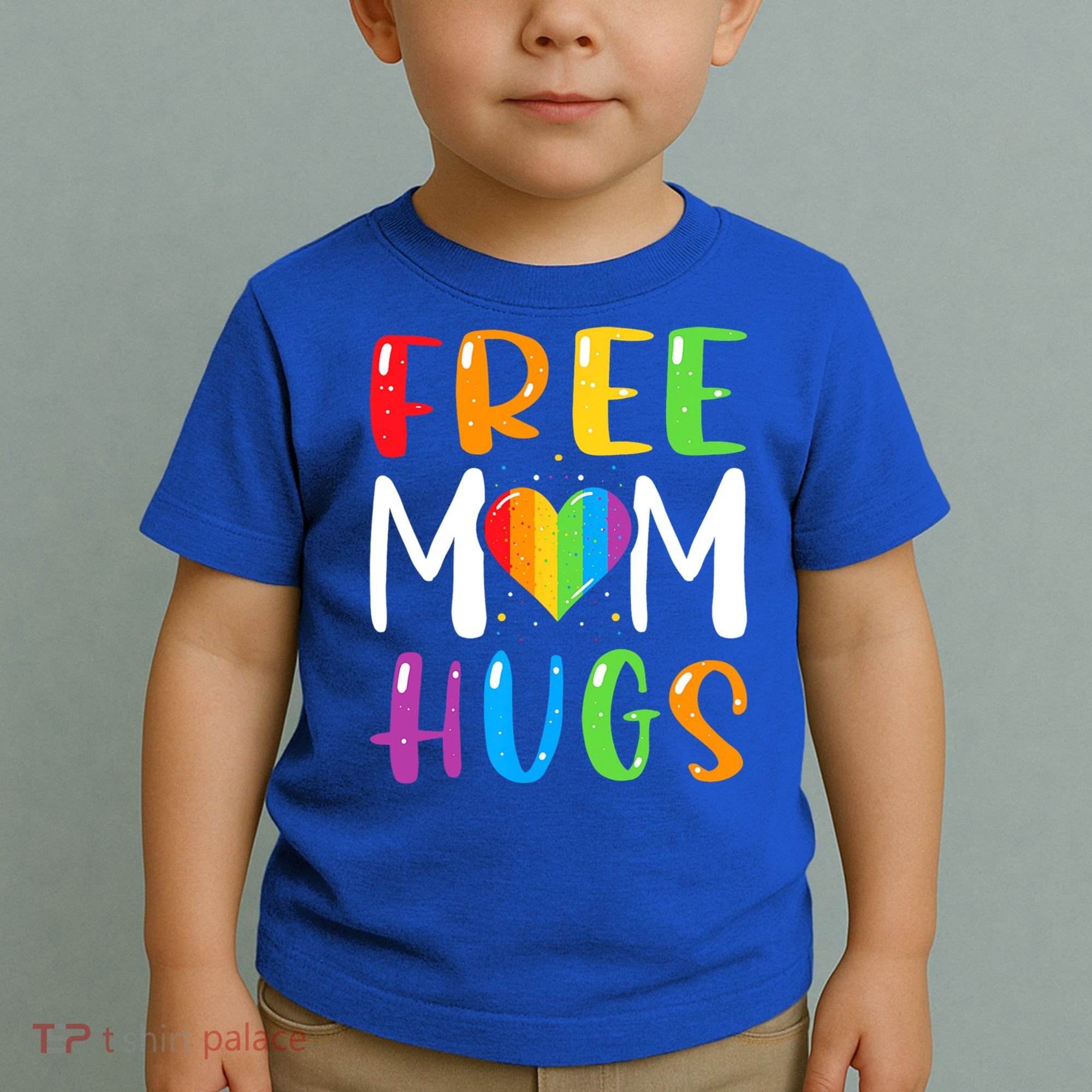 Free Mom Hugs Rainbow Heart Lgbt Pride Month Gift Toddler T-Shirt
