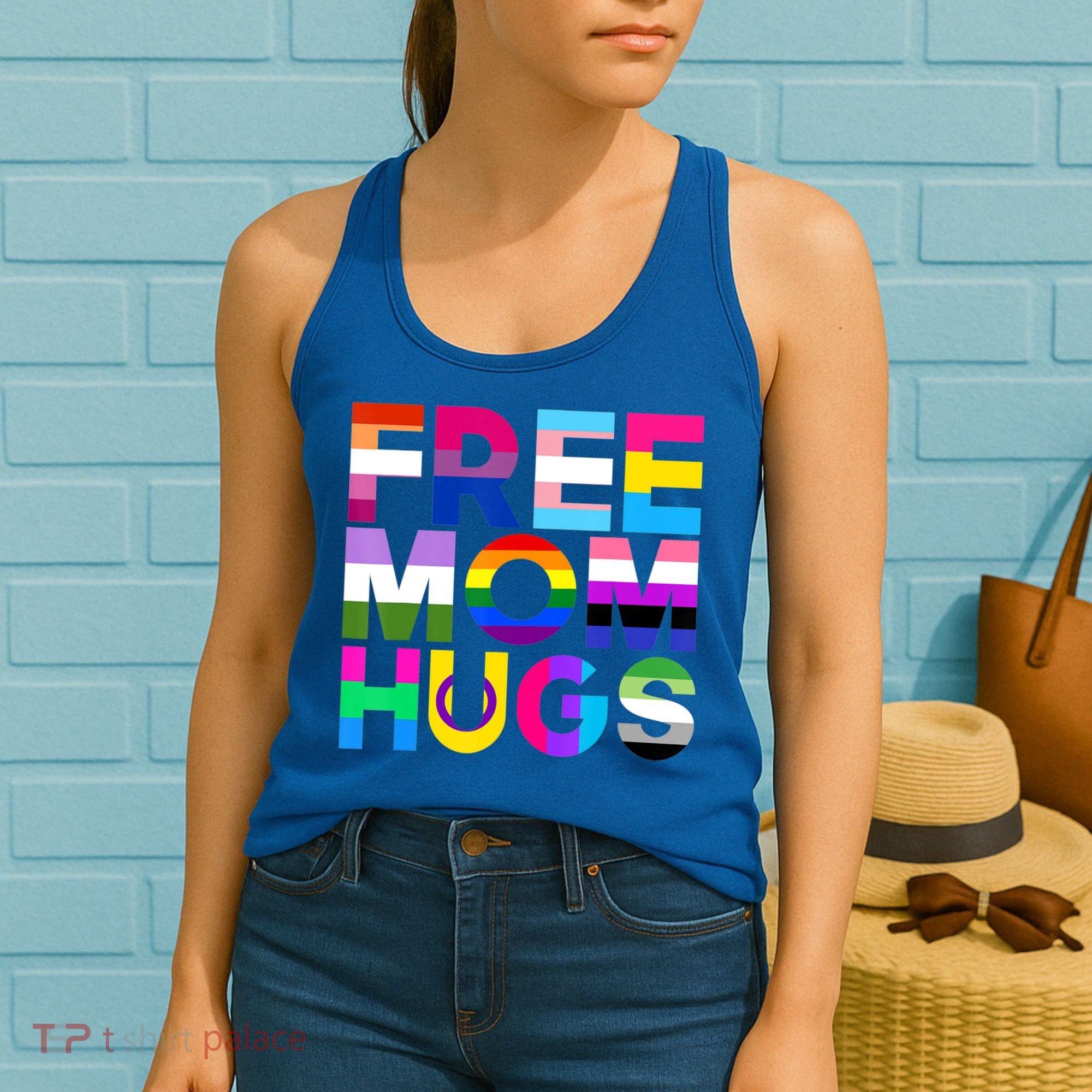 Free Mom Hugs Gift Rainbow Lgbtq Lgbt Pride Month Gift Women's Tank Top