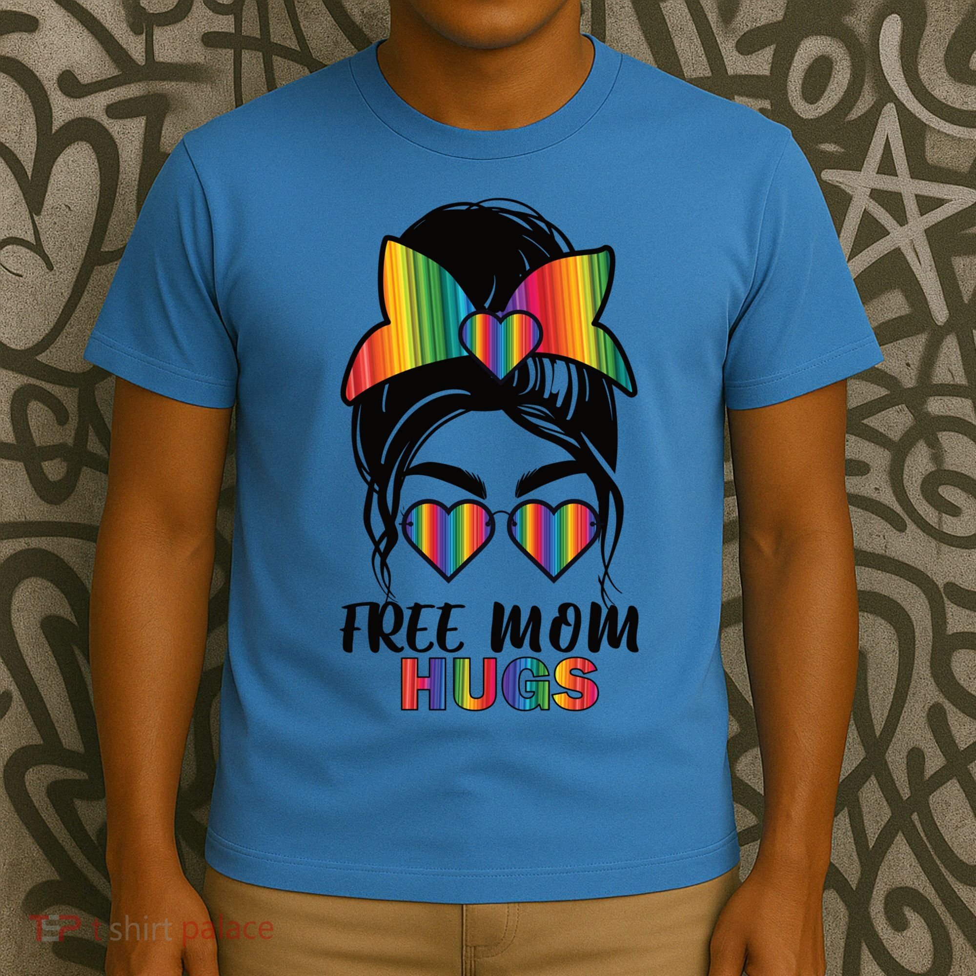 Free Mom Hugs Funny Gift T-Shirt