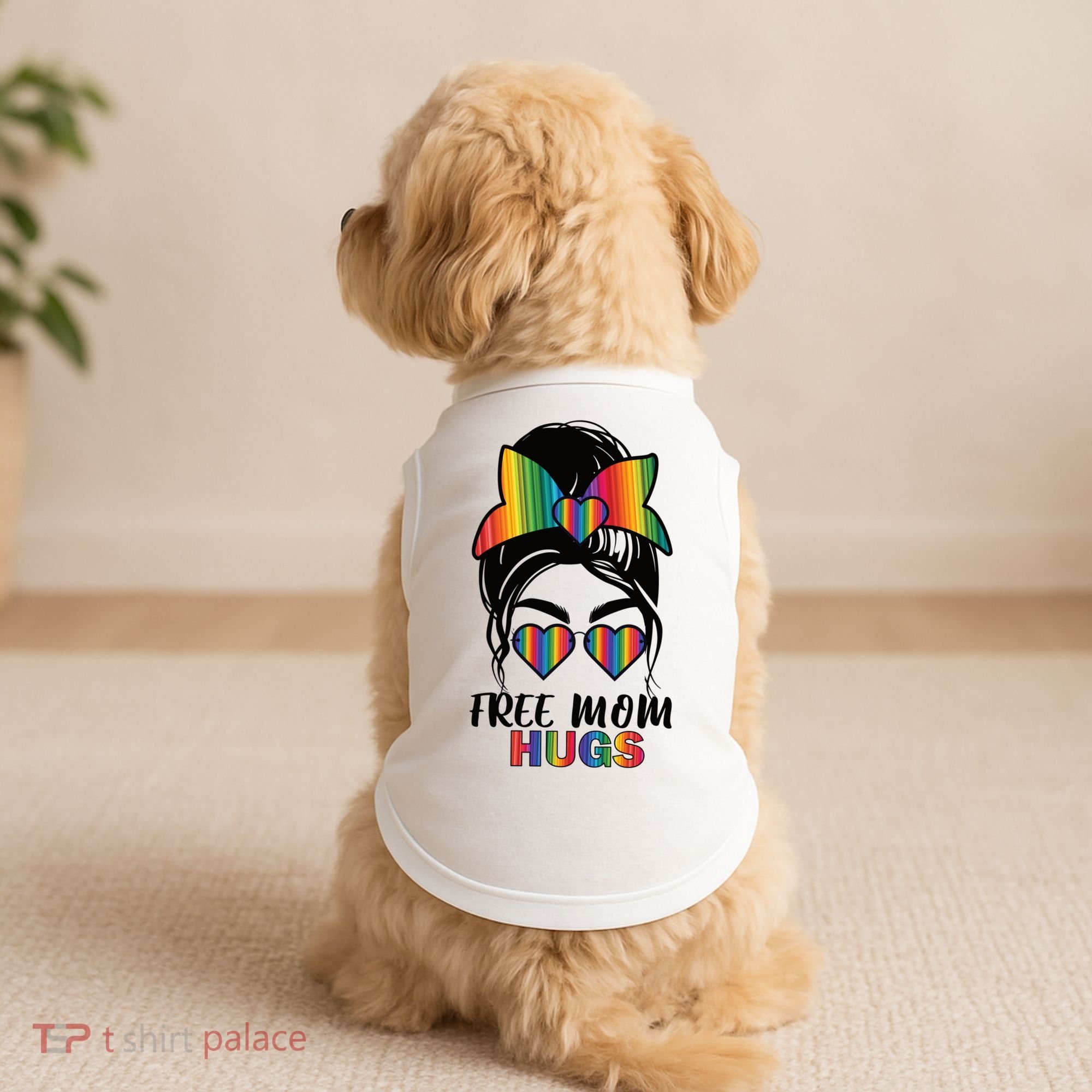 Free Mom Hugs Funny Gift Doggie Tank