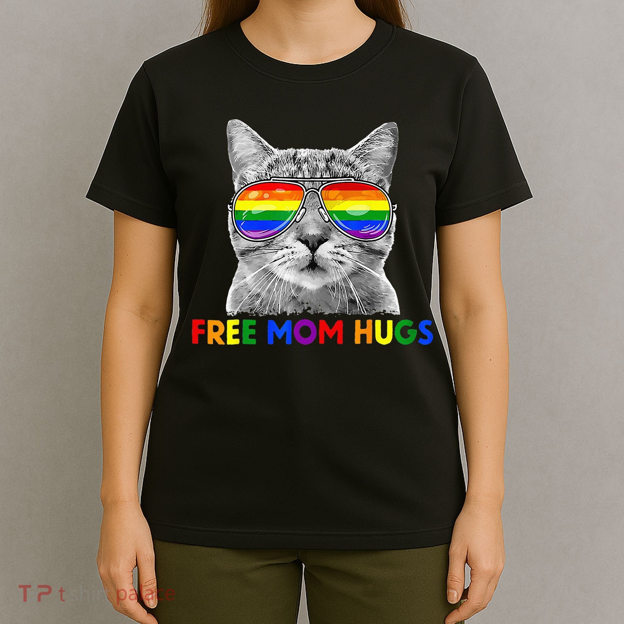 Free Mom Hugs Purride Proud Ally Cat Rainbow Flag LGBT Pride T-Shirt