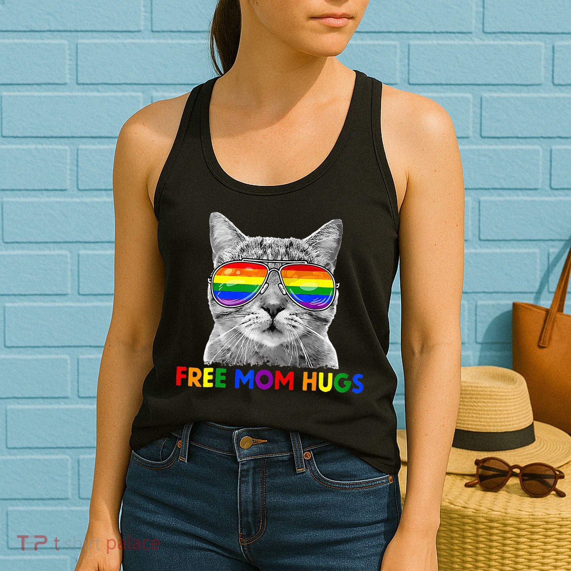 Free Mom Hugs Purride Proud Ally Cat Rainbow Flag LGBT Pride Women's Tank Top
