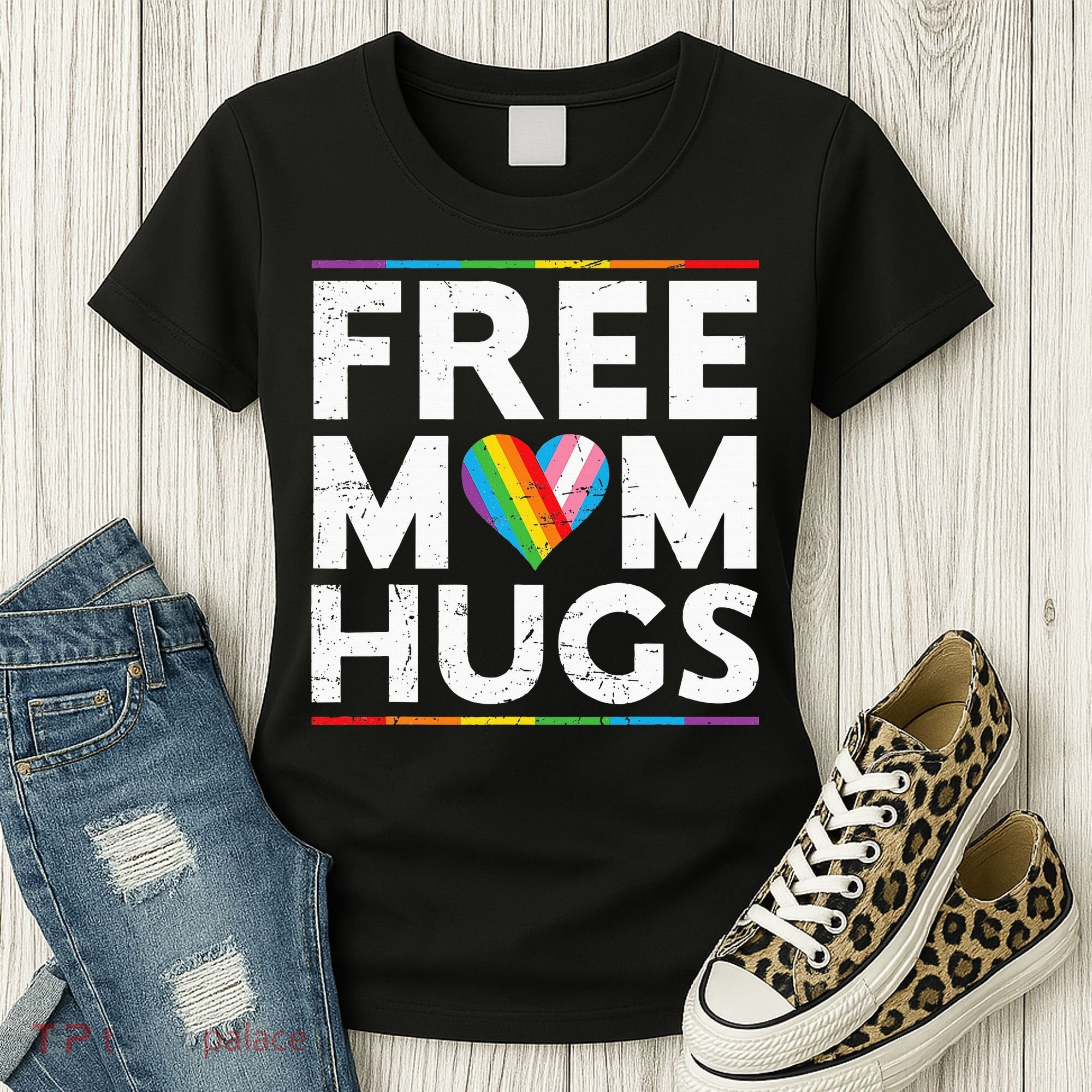 Free Mom Hugs Lgbt Pride Parades Rainbow Women's T-Shirt