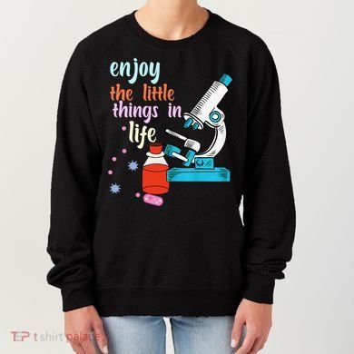 Funny Microscope Microbiologists Biology Nerd Science Lab Women's Sweatshirt