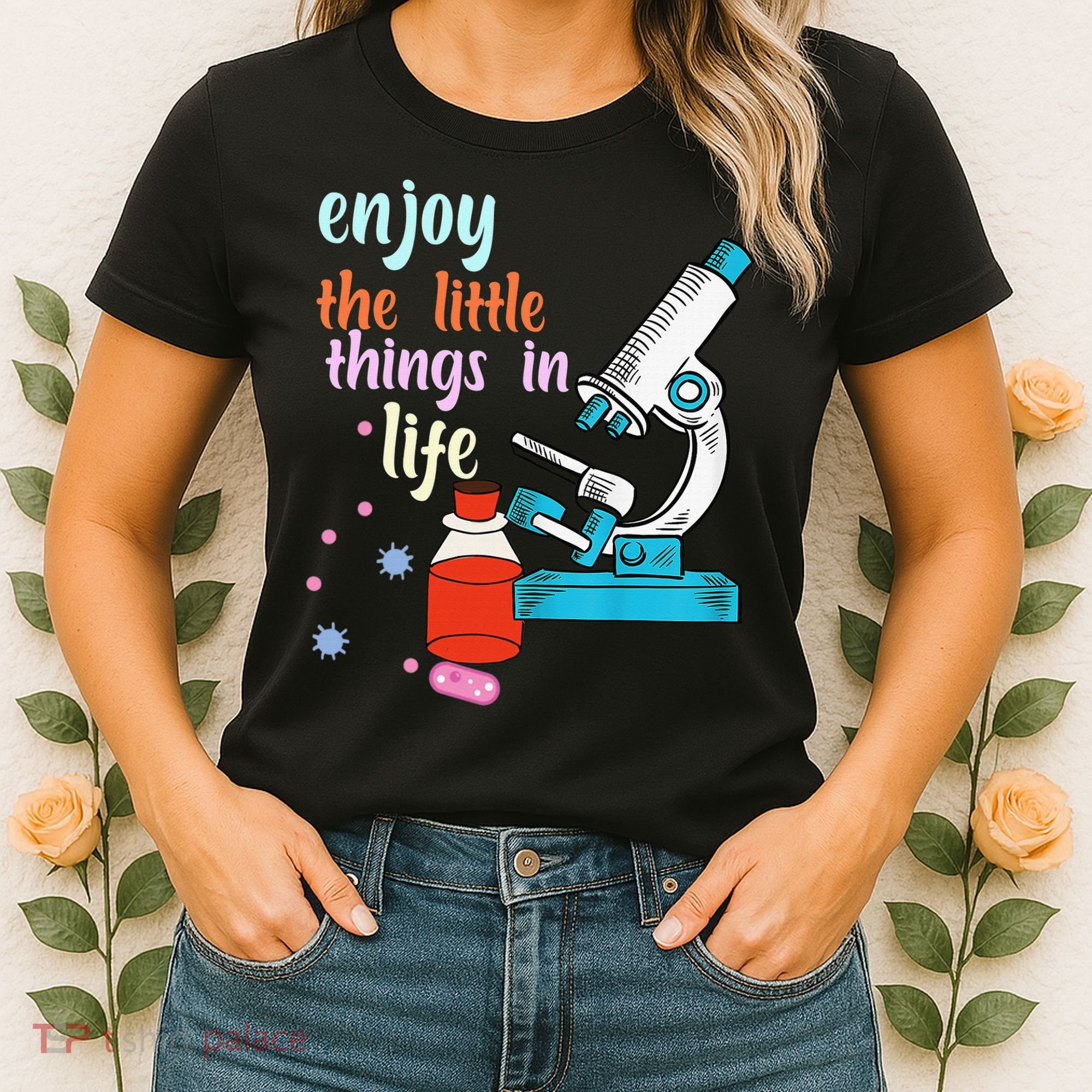 Funny Microscope Microbiologists Biology Nerd Science Lab Women's T-Shirt