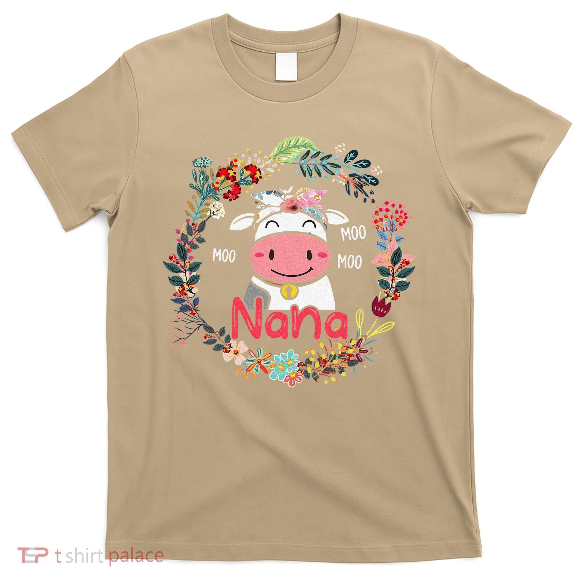 Funny Moo Nana Cute Cow Bow Tie Flowers Happy Mother's Day T-Shirt