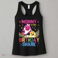 Funny Mommy Of The Birthday Family Shark  Women's Tank Top thumb 3