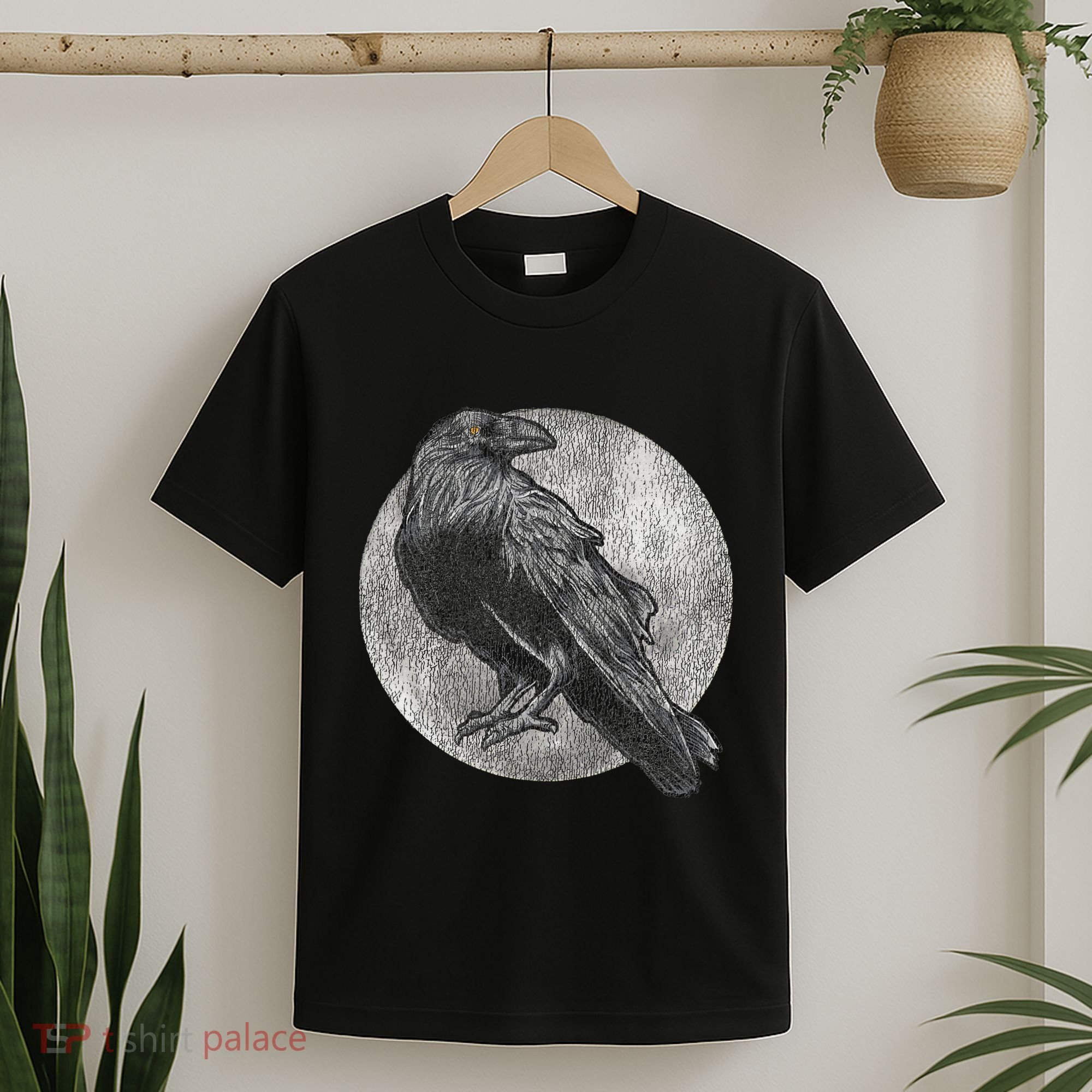 Full Moon Raven Bird Gift Scary Crow T-Shirt