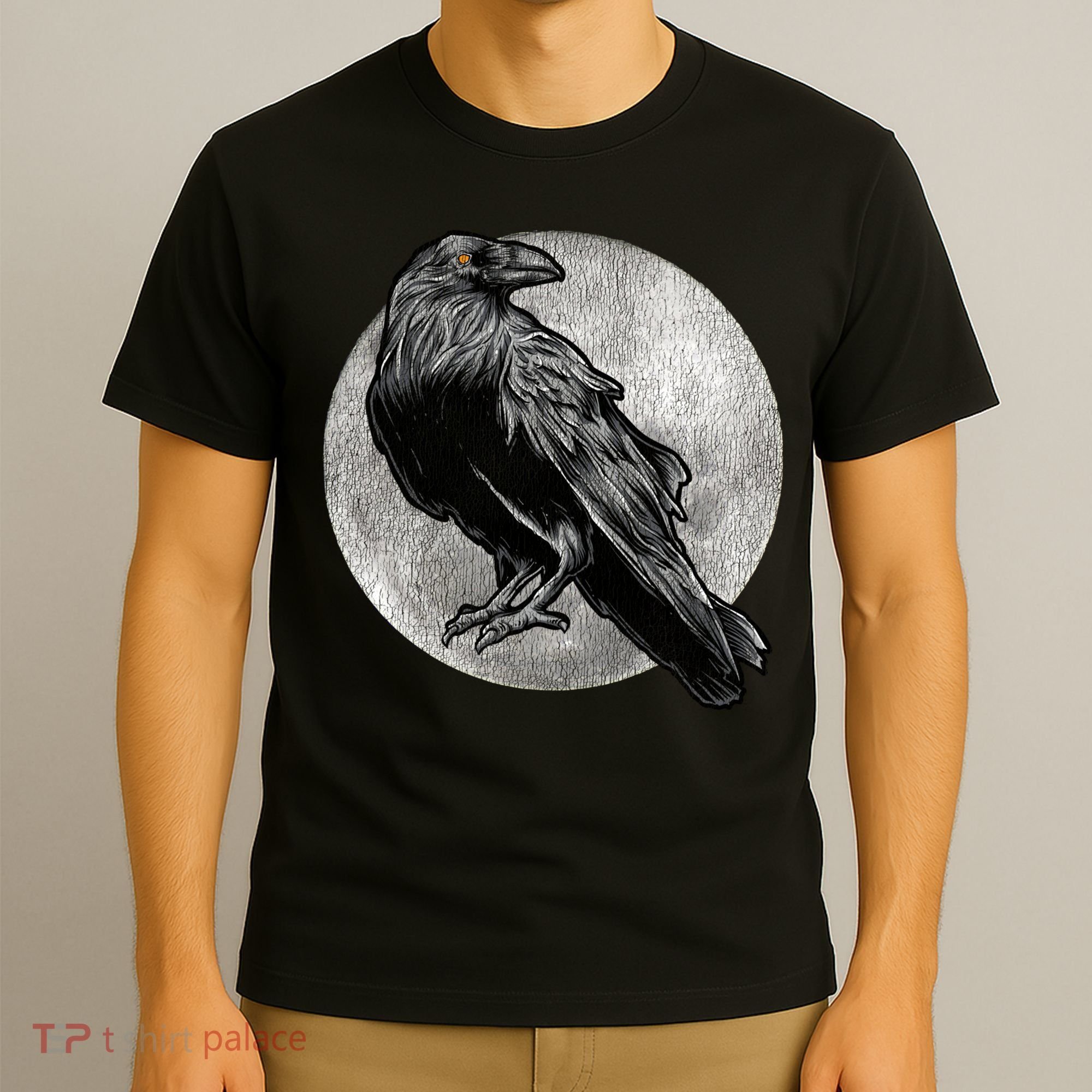Full Moon Raven Bird Gift Scary Crow T-Shirt