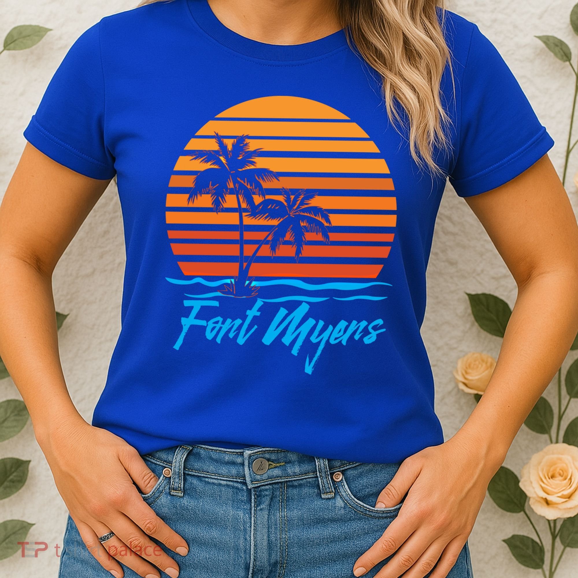 Fort Myers Sunset Palm Trees Beach Vacation Tourist Funny Gift Women's T-Shirt
