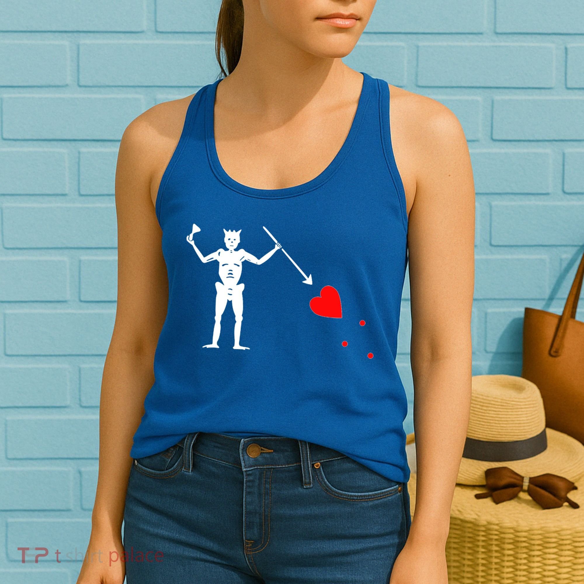 Funny North Carolina Pirate Flag Gift OBX Blackbeards Jolly Roger Gift Women's Tank Top