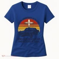 Funny Never Underestimate An Old Likes Muscle Car Outfit Gift Women's T-Shirt thumb 0