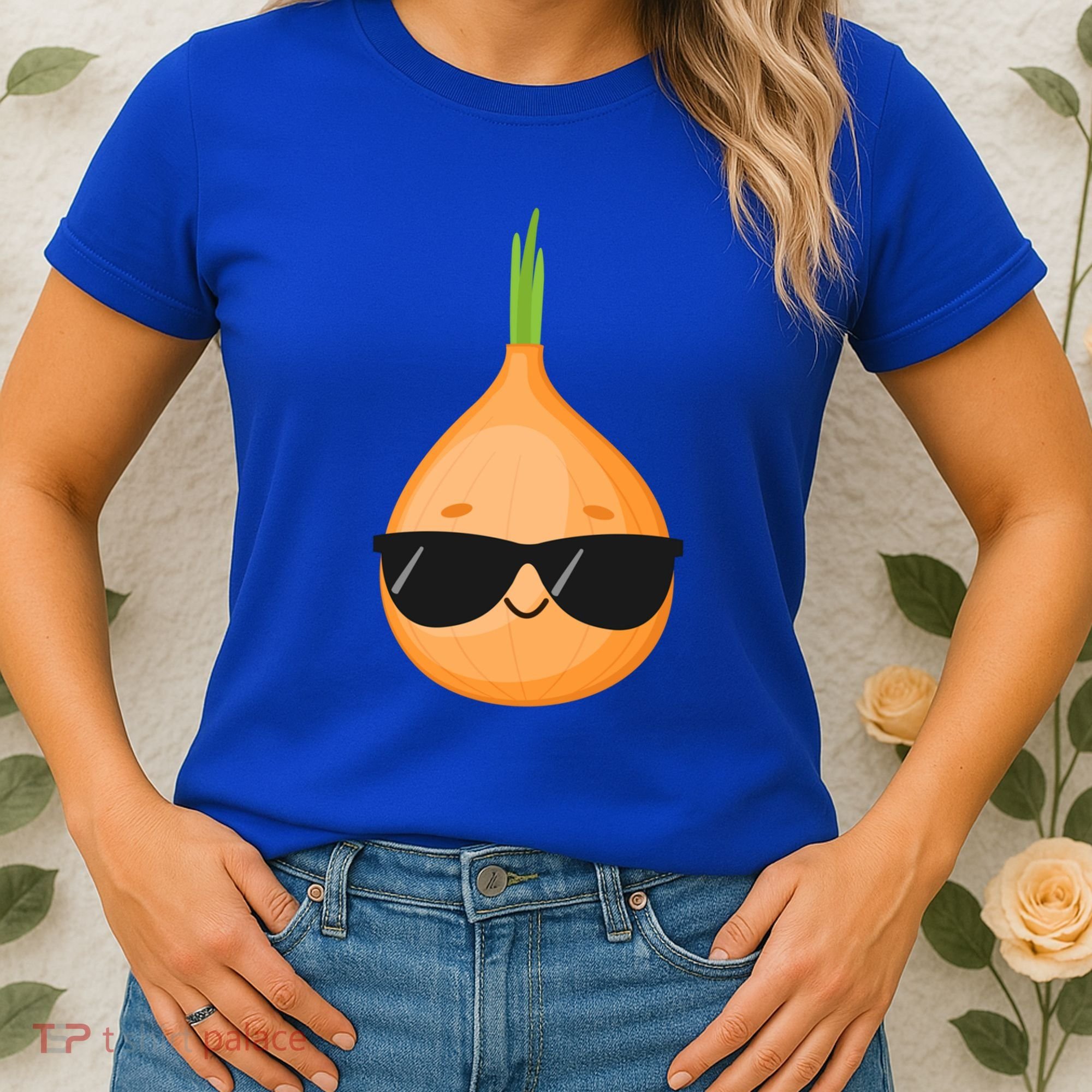 Funny Onion Dad Sunglasses Vegetable Fathers' Day Gardener Meaningful Gift Women's T-Shirt