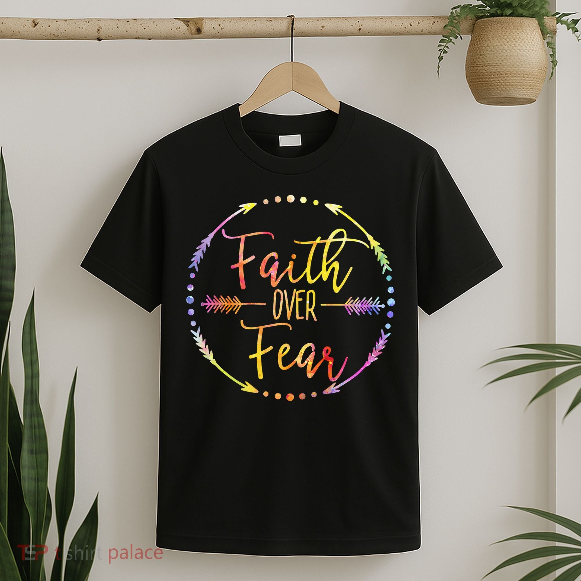 Faith Over Fear Arrow Lettering Inspirational Christian Gift  T-Shirt