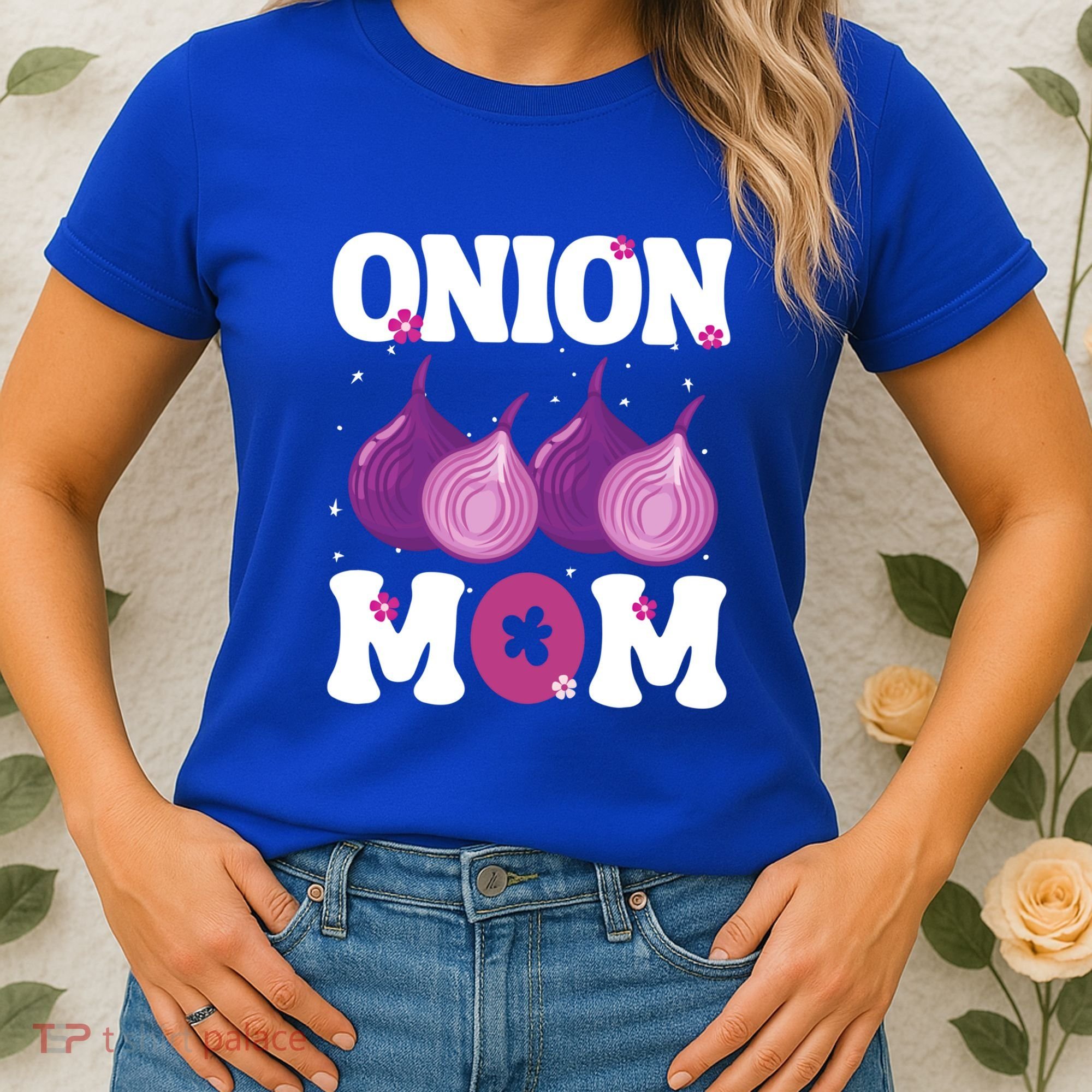 Funny Onion Mom Fruit Vegetable Mothers' Day Gardener Lover Great Gift Women's T-Shirt
