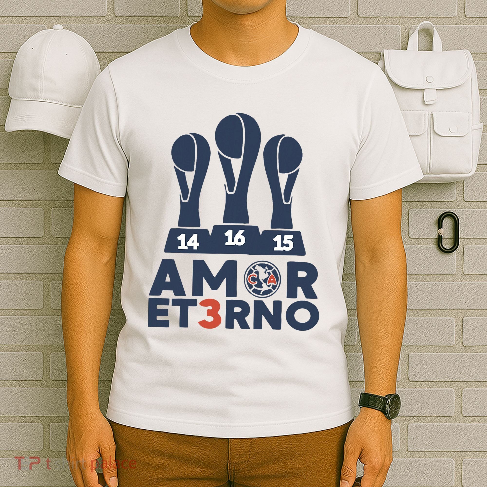 Funny Odiame Mas. America Tricampeon. Fans T-Shirt