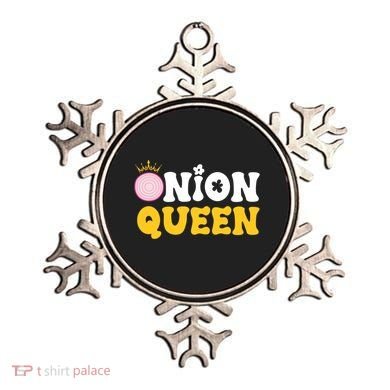 Funny Onion Queen Mom Fruit Vegetable Mother's Day Gardener Cool Gift Ornament