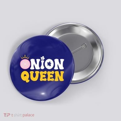 Funny Onion Queen Mom Fruit Vegetable Mother's Day Gardener Cool Gift Button