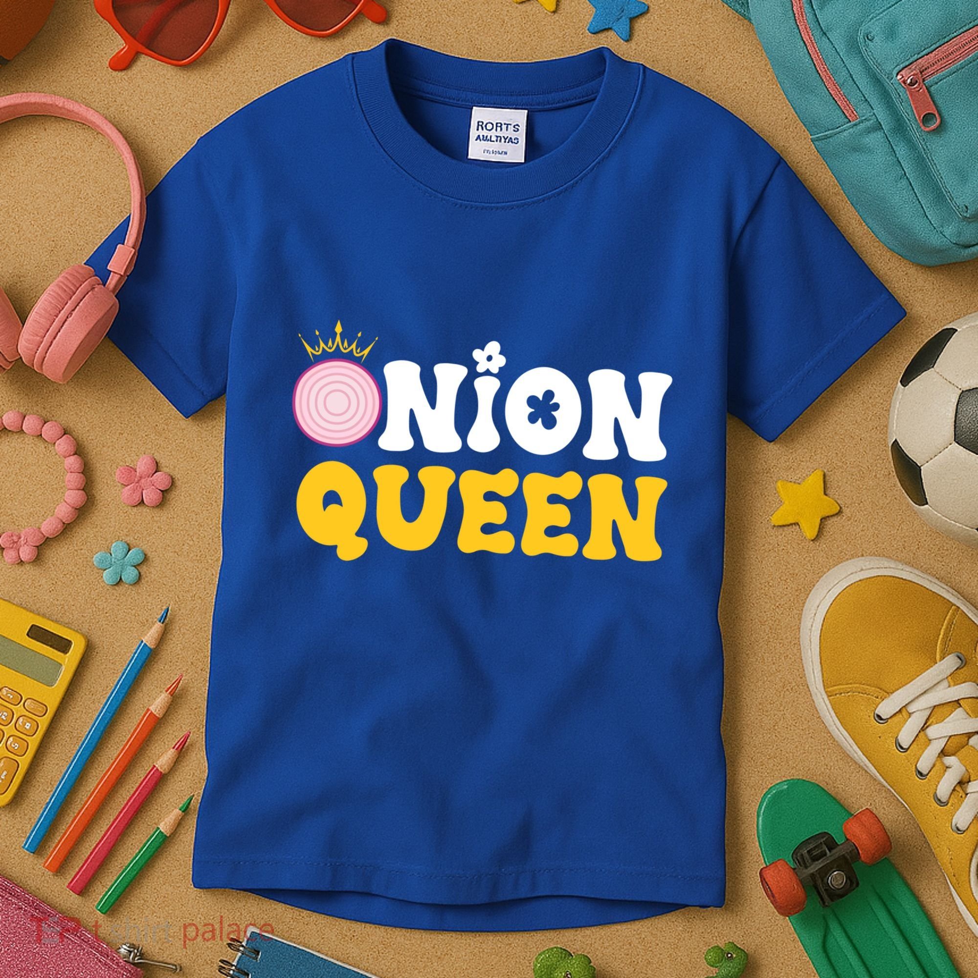 Funny Onion Queen Mom Fruit Vegetable Mother's Day Gardener Cool Gift Kids T-Shirt
