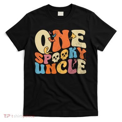 Funny One Spooky Uncle Groovy Cool Halloween Costume T-Shirt