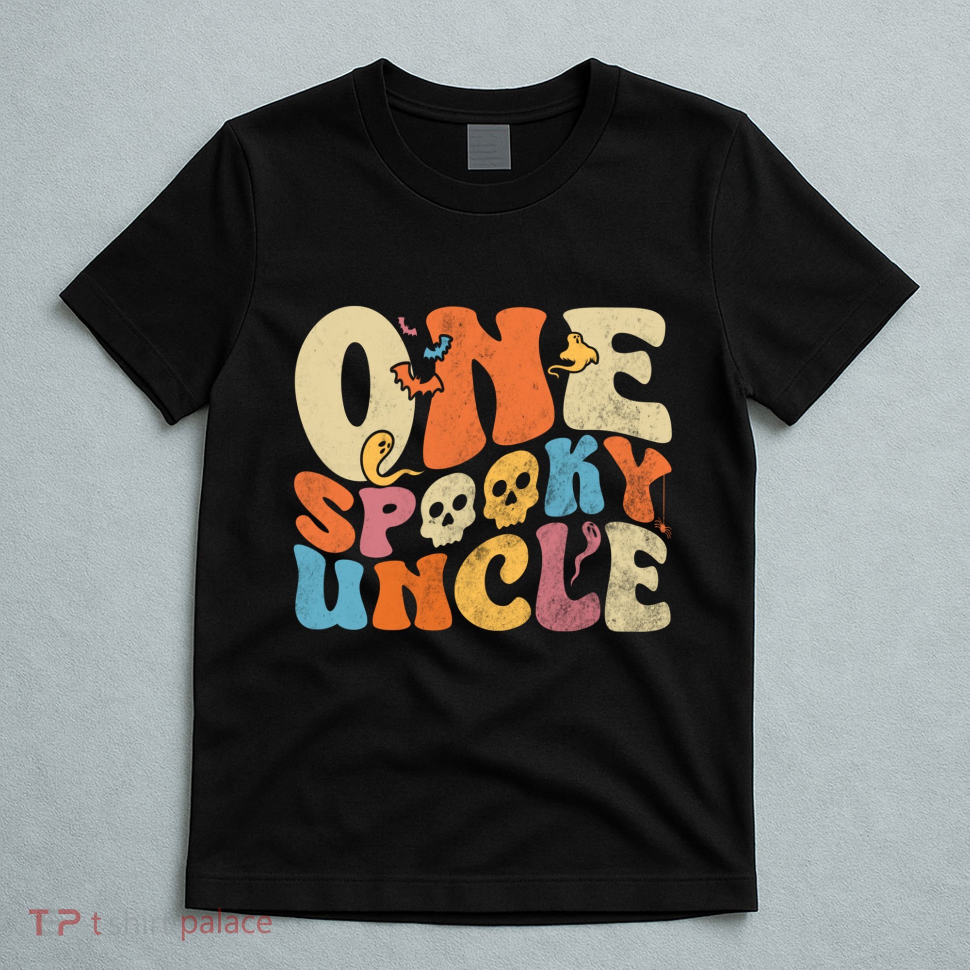 Funny One Spooky Uncle Groovy Cool Halloween Costume T-Shirt