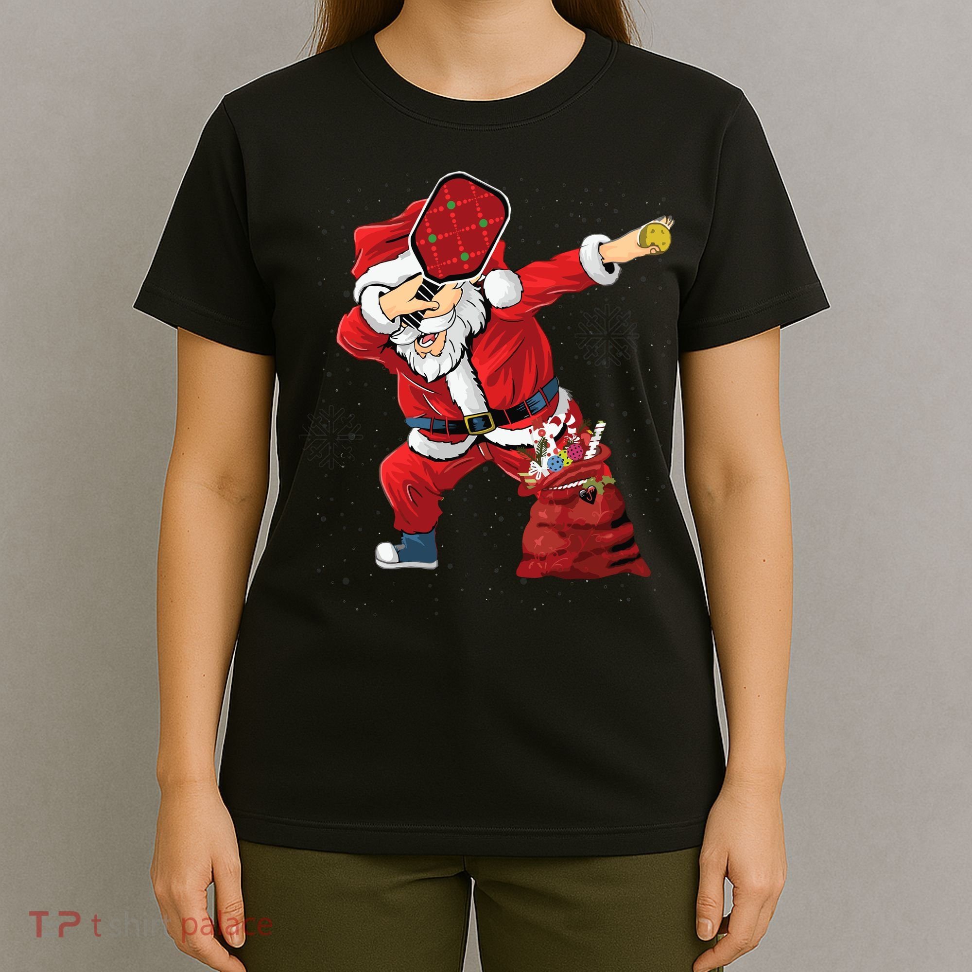 Funny Pickleball Christmas Santa Playing Pickleball T-Shirt
