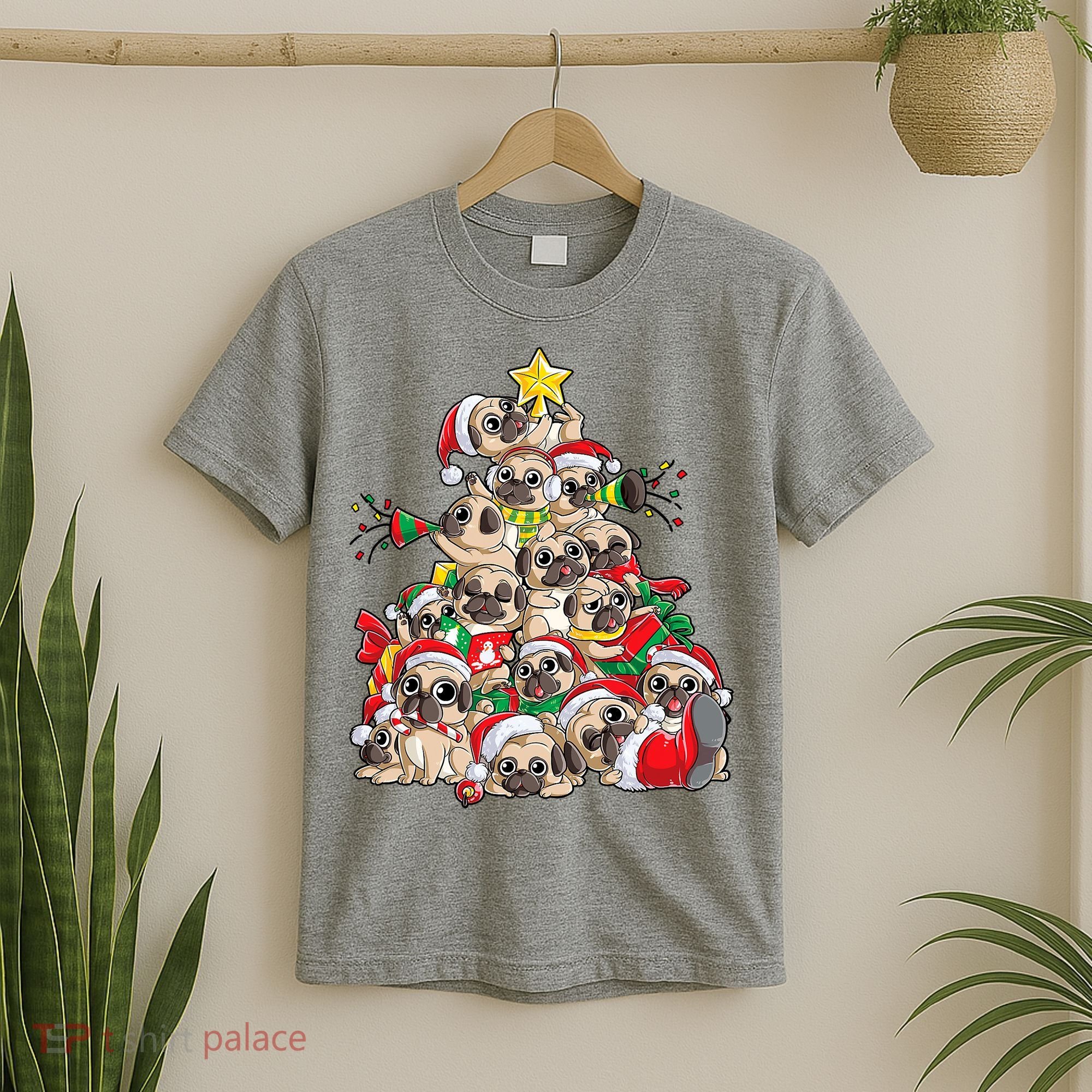 Funny Pug Dog Cute Christmas Gift T-Shirt