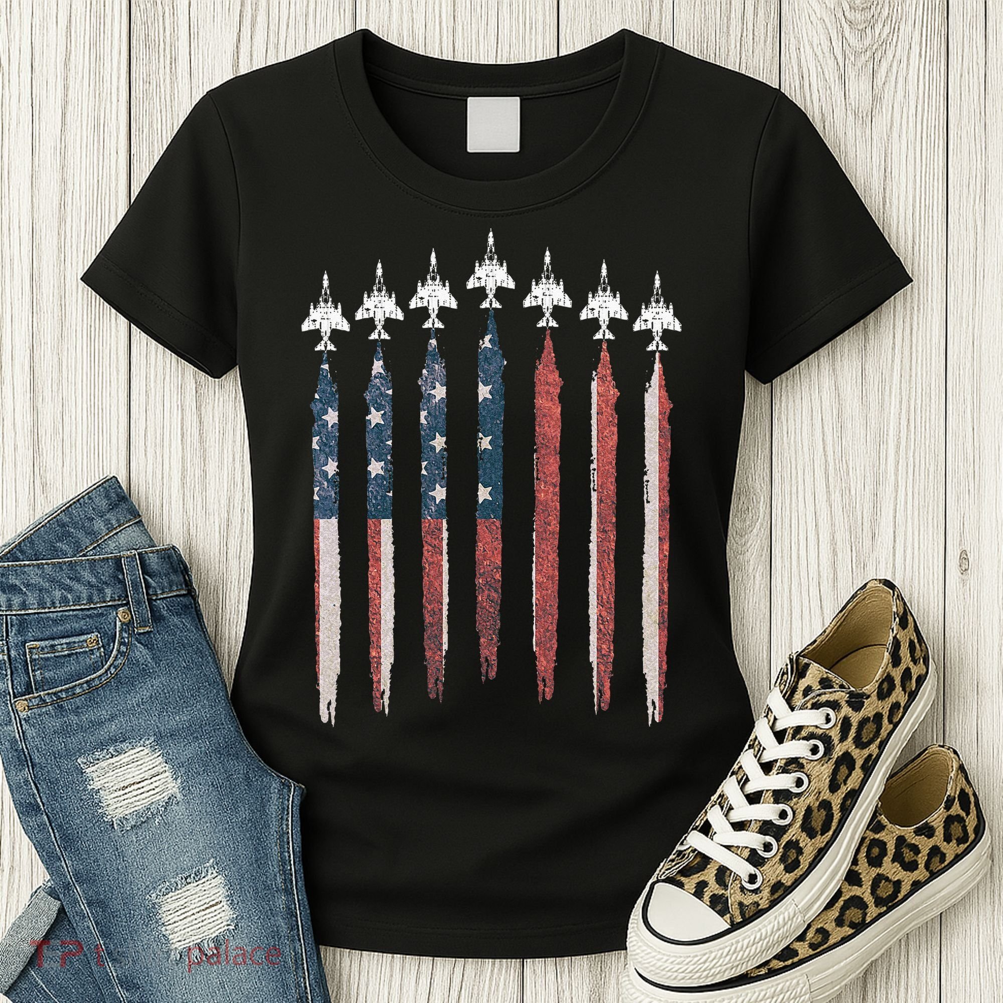 F4 Phantom Fighter Jet USA Flag Airplane F4 4th Of July Women's T-Shirt