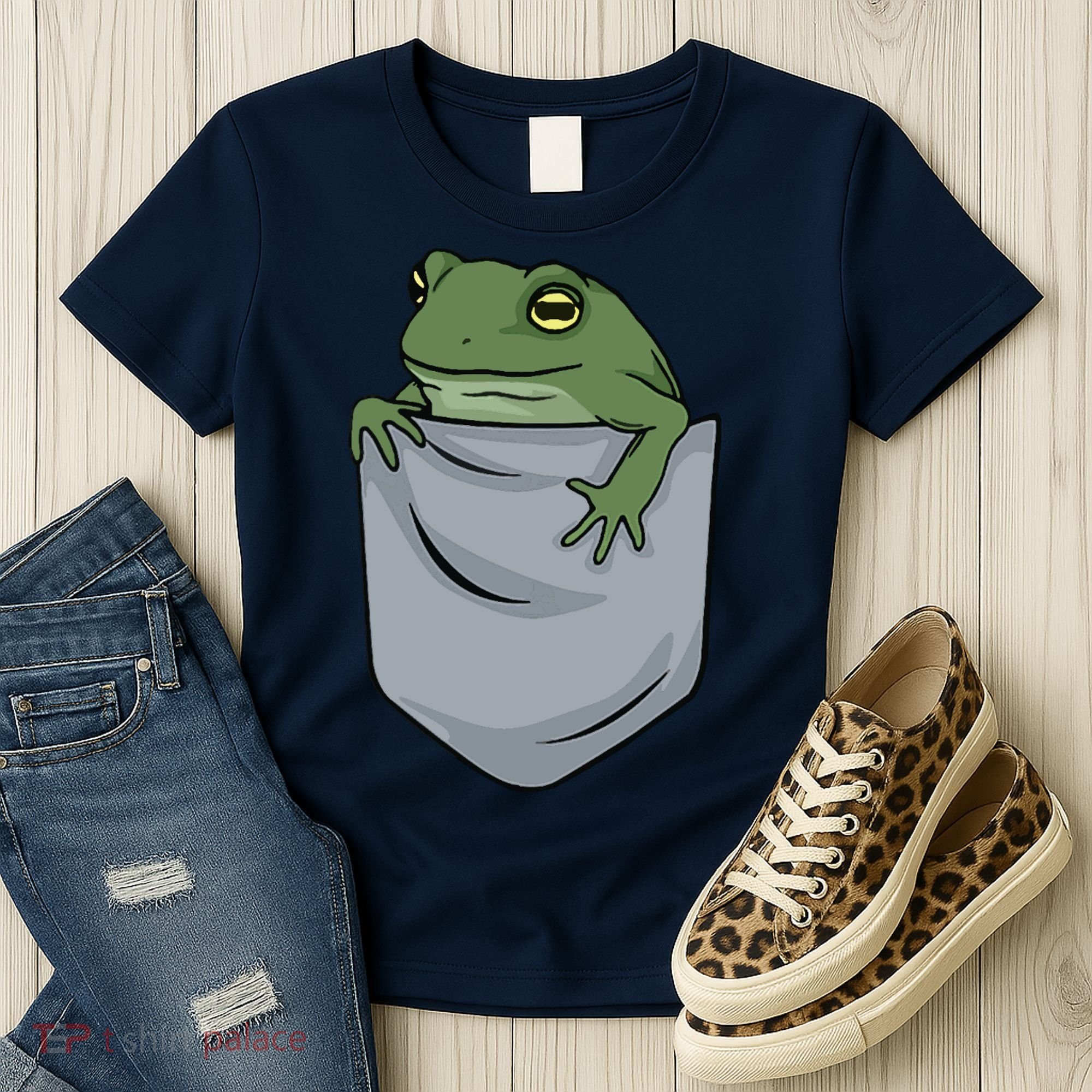 Frog Pocket For A Frog Fan Funny Women's T-Shirt
