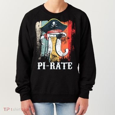 Funny Pi-rate - Happy Pi Day Math Geek Pirate Lover Women's Sweatshirt