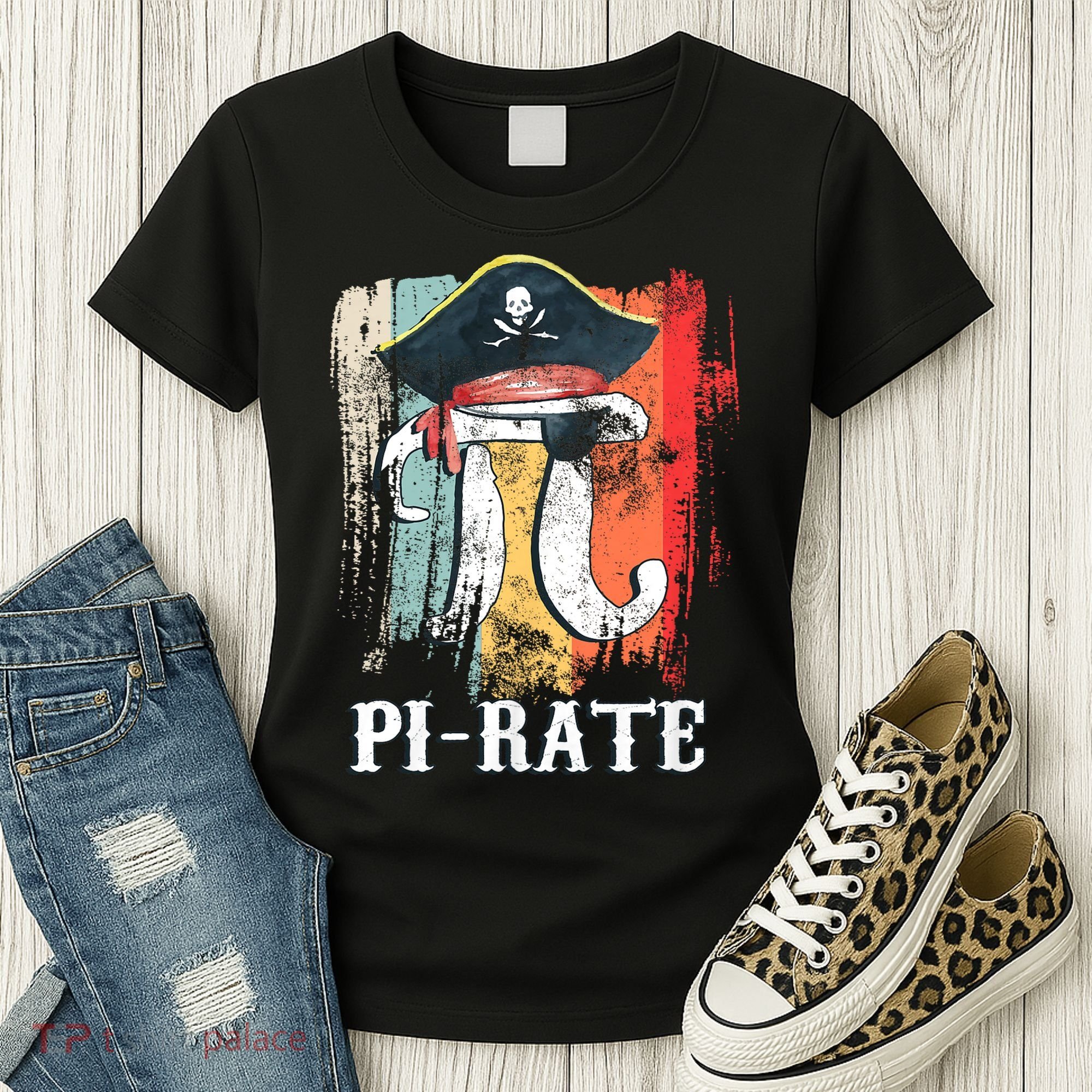 Funny Pi-rate - Happy Pi Day Math Geek Pirate Lover Women's T-Shirt