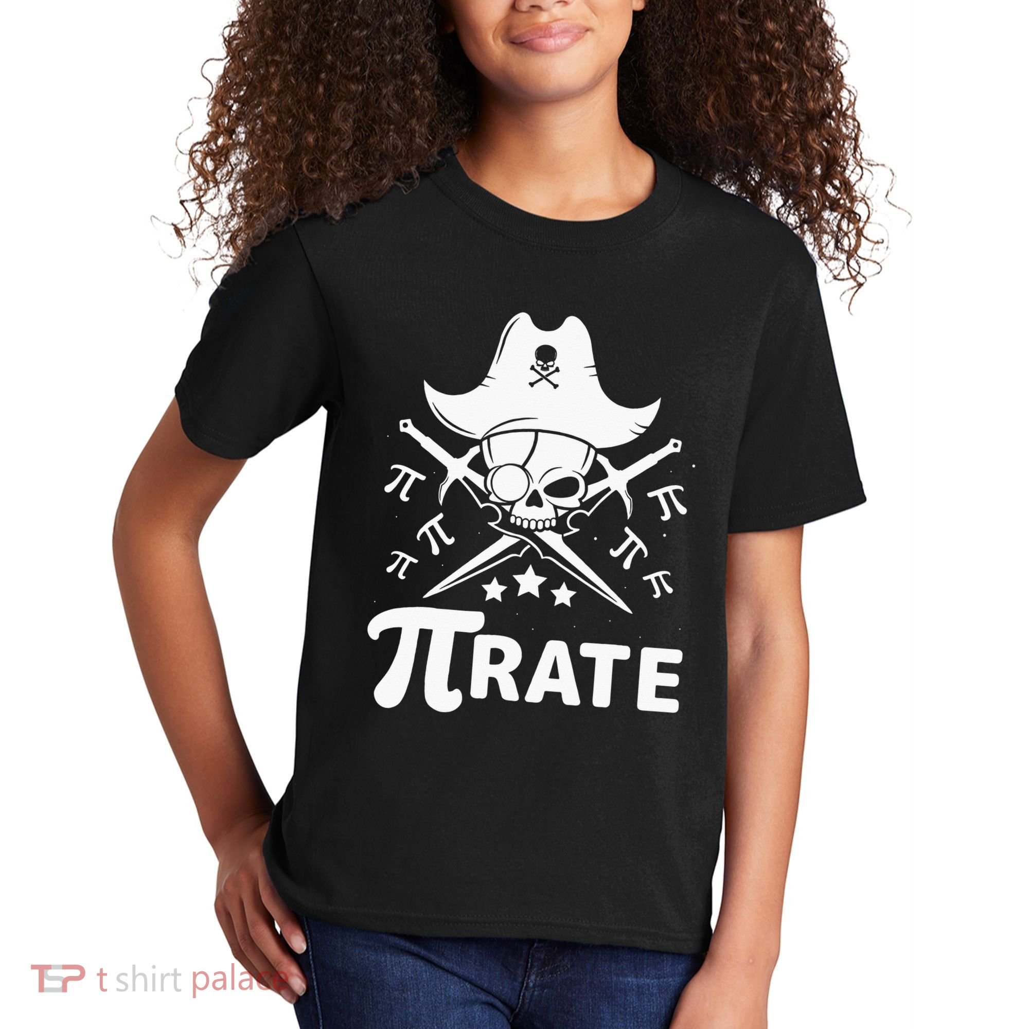 Funny Pi-Rate Happy Pi Day Math Pirate Pun Kids T-Shirt