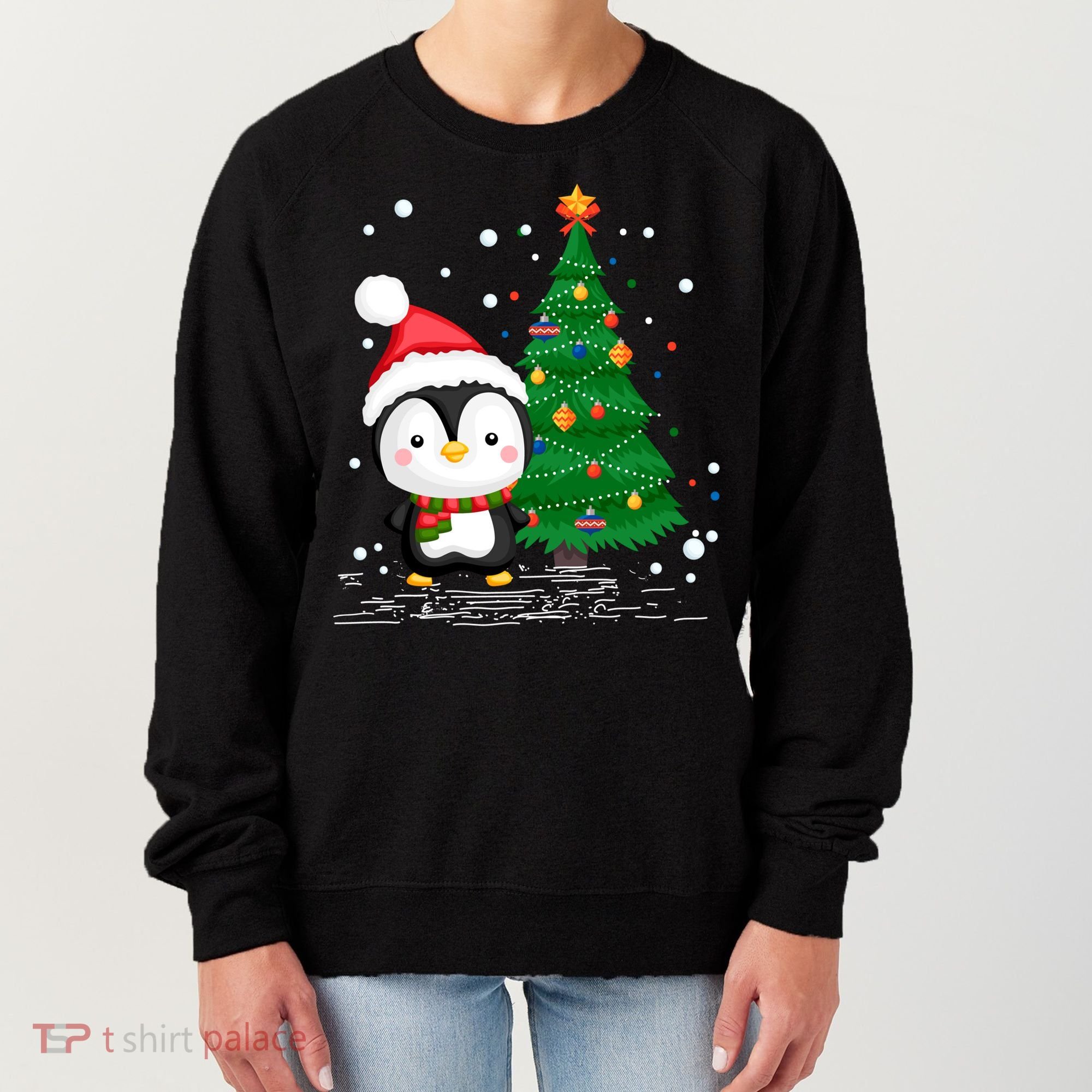 Funny Penguin Lover Gift Santa Hat Penguin Christmas Gift Women's Sweatshirt