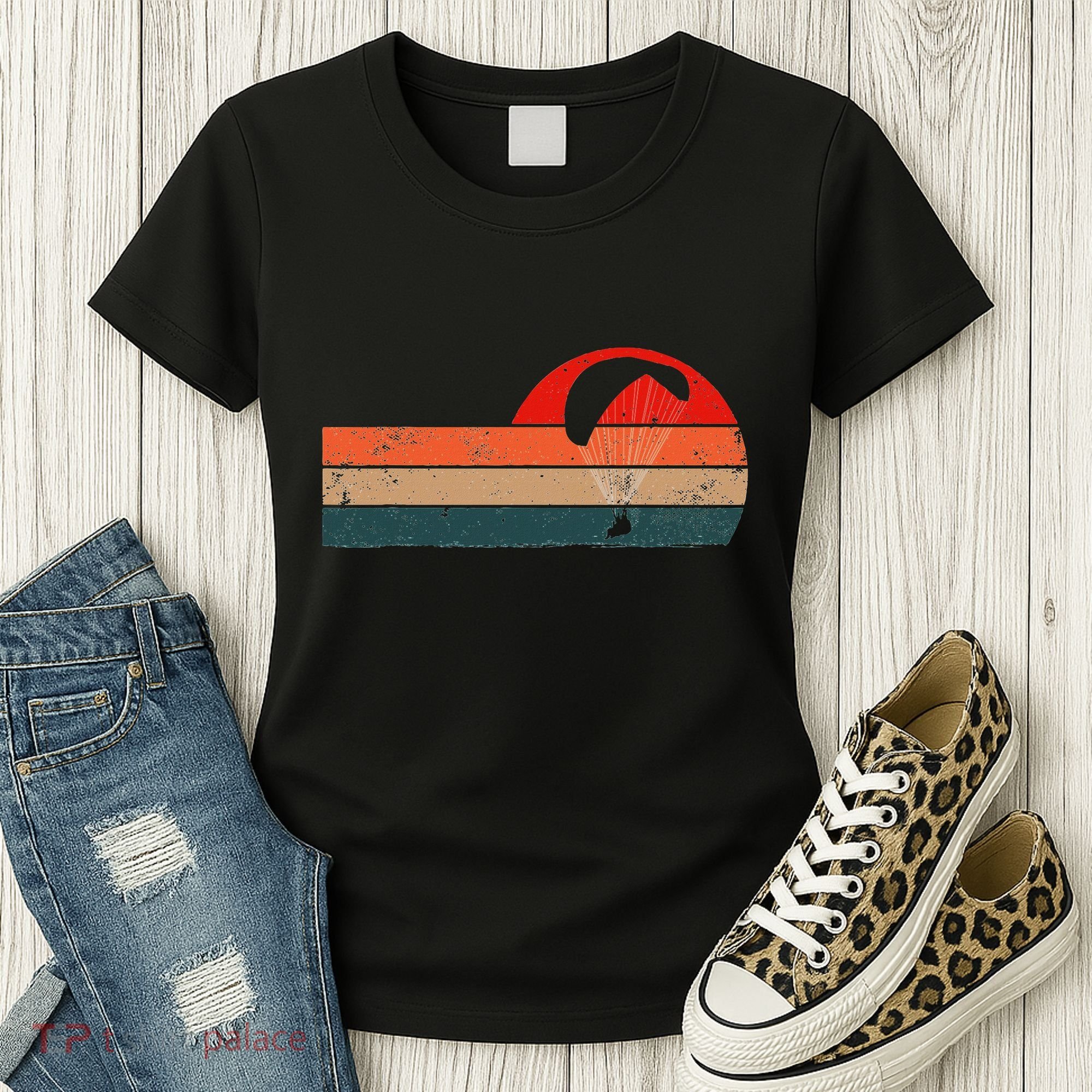 Funny Paraglider & Paragliding Parachtuting & Skydiving Women's T-Shirt