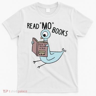 Funny Pigeon Read Mo Books T-Shirt