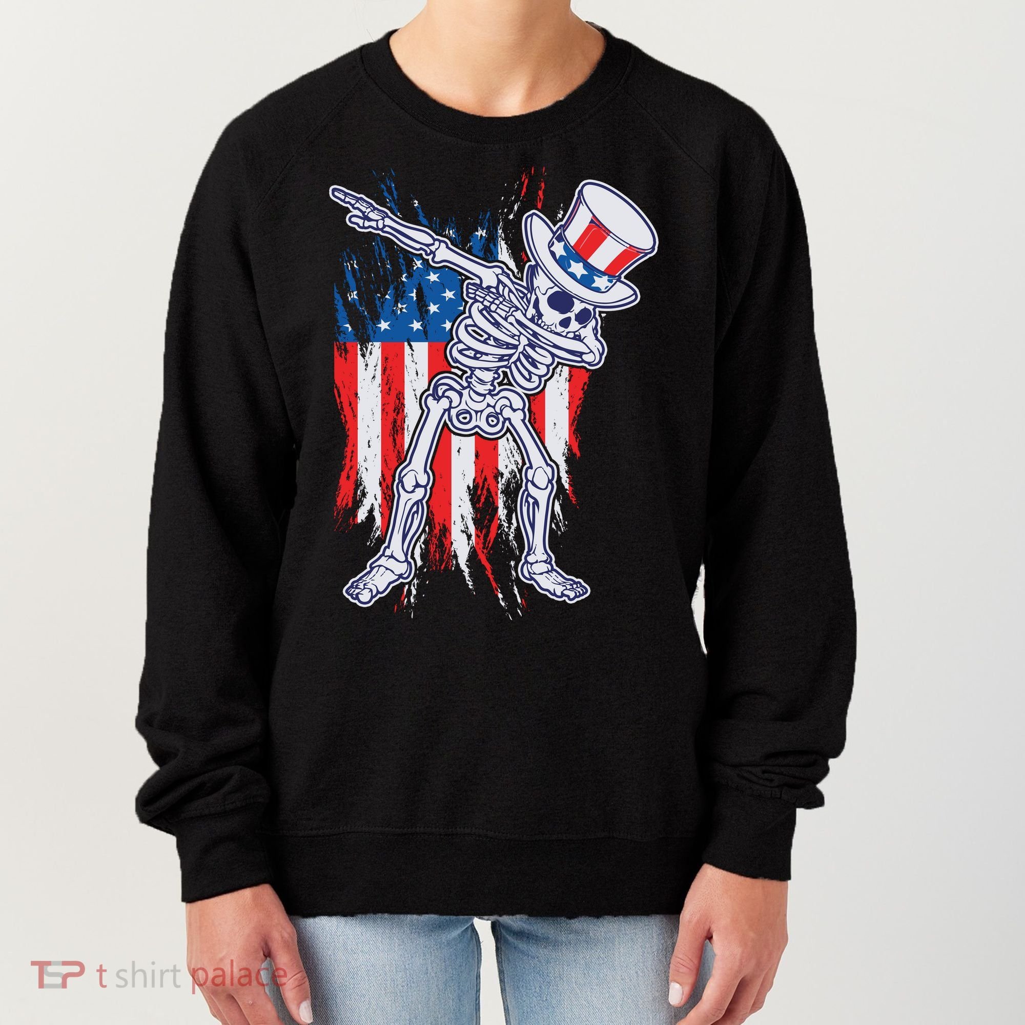 Funny Patriotic USA American Flag Dabbing Skeleton Women's Sweatshirt