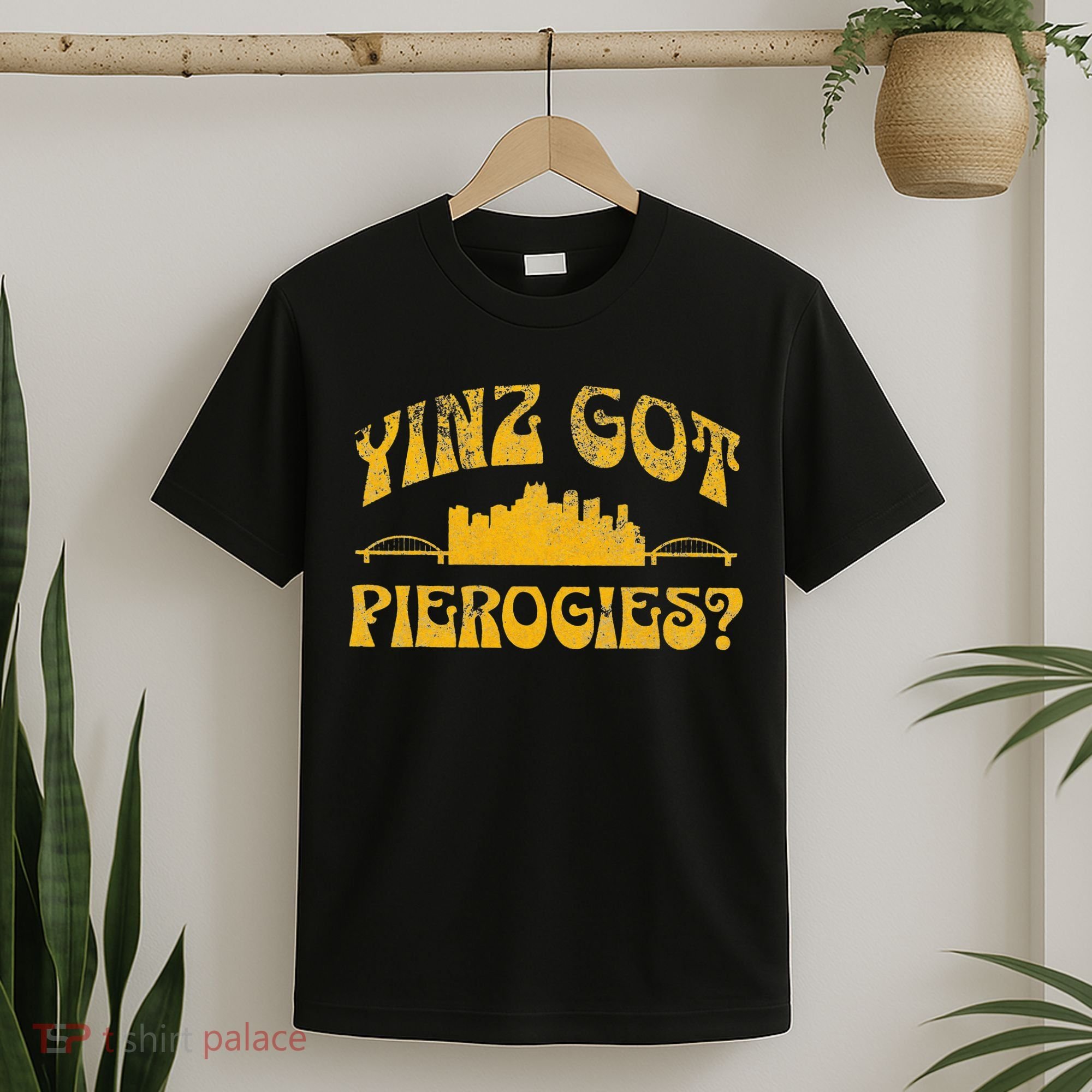 Funny Pittsburgh Yinz Yinzer 412 Steel City Pennsylvania T-Shirt