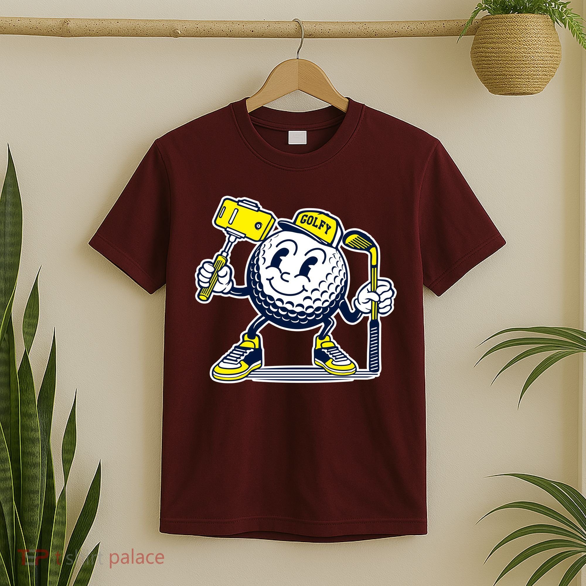 Funny Retro Cartoon Golf Ball Taking Selfie T-Shirt