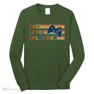 Funny Retro Dad Level Unlocked Gamer Long Sleeve Shirt