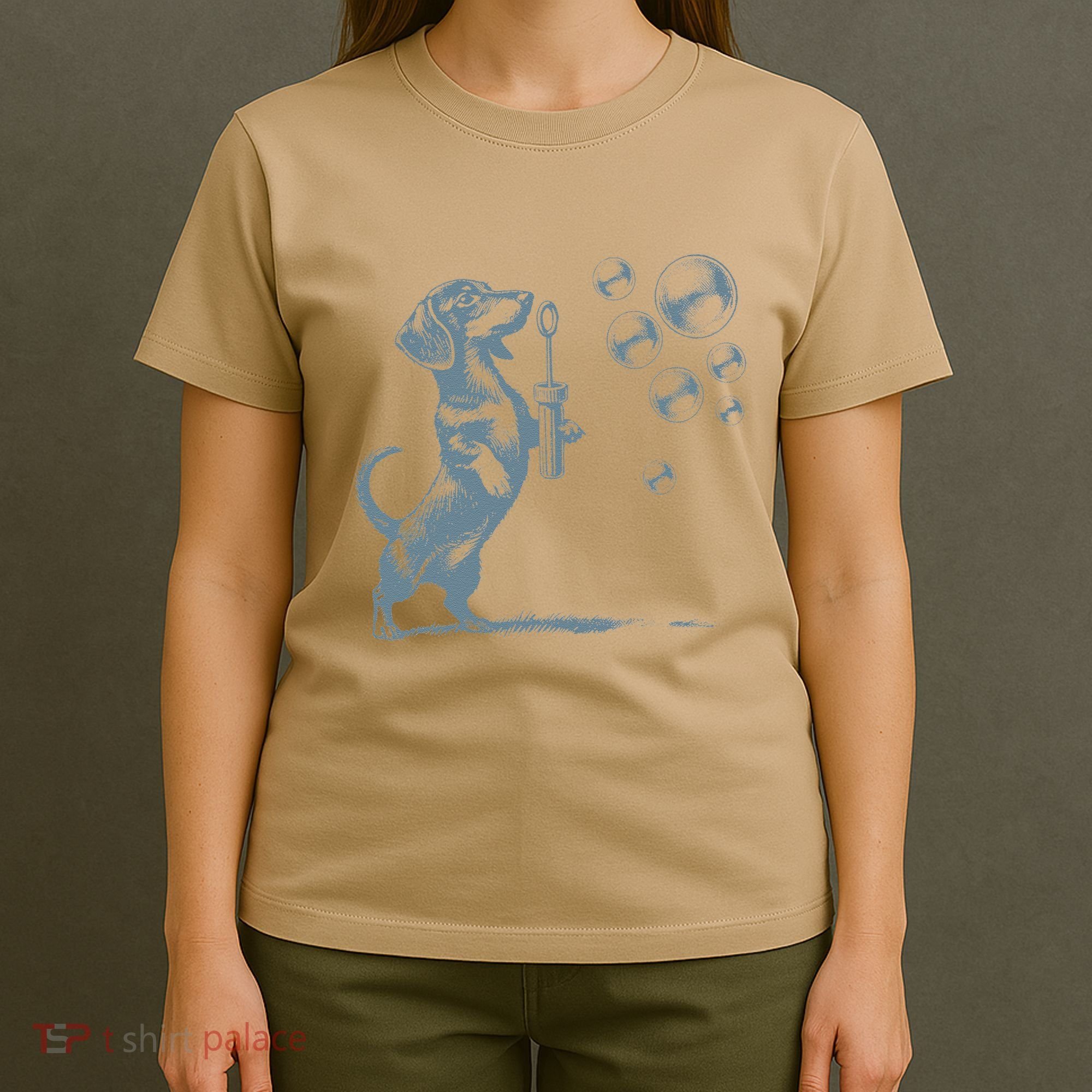 Funny Retro Dachshund Wiener Dog Blowing Bubbles Doxie Mom T-Shirt