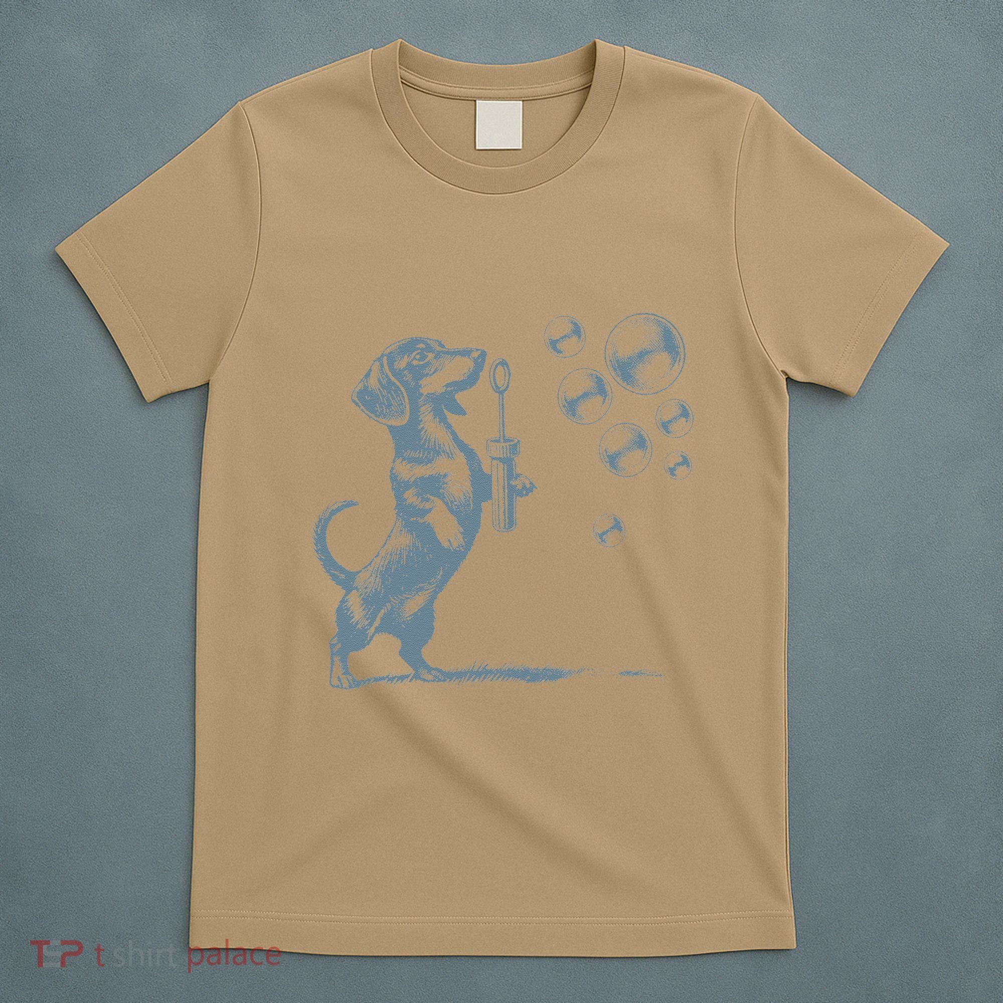 Funny Retro Dachshund Wiener Dog Blowing Bubbles Doxie Mom T-Shirt