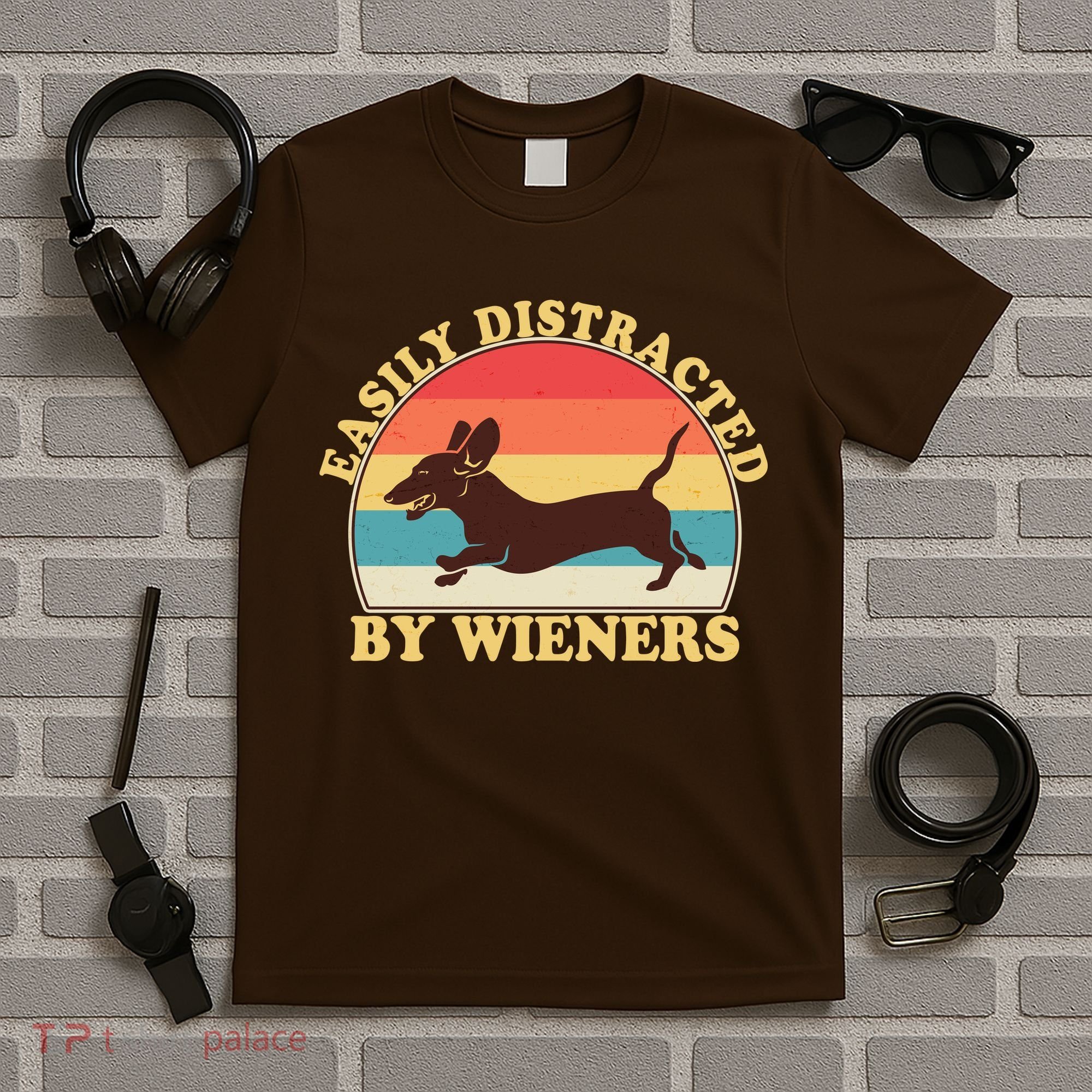 Funny Retro Easily Distracted By Wieners Dachshund fan T-Shirt