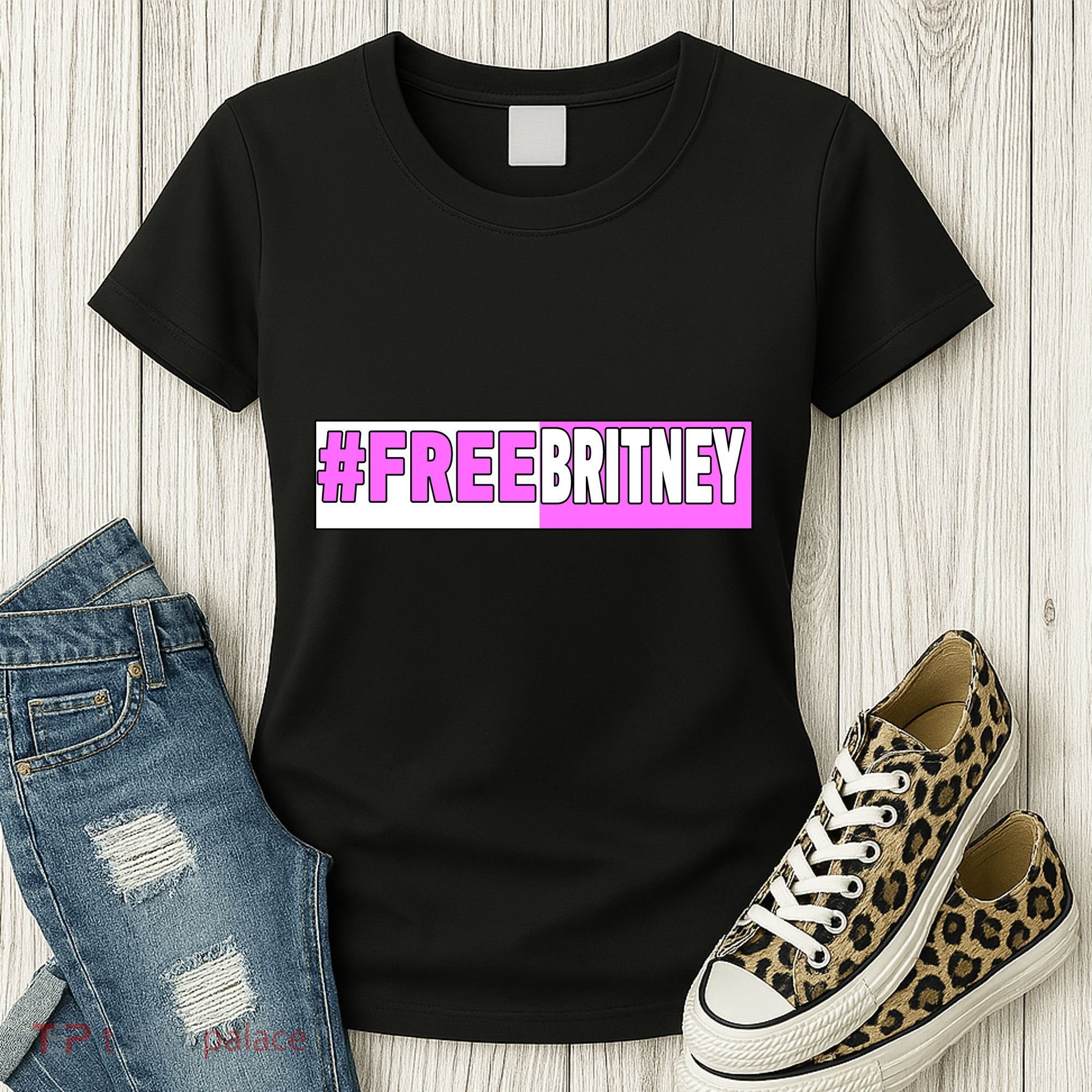 Free Britney Help Save Her Women's T-Shirt