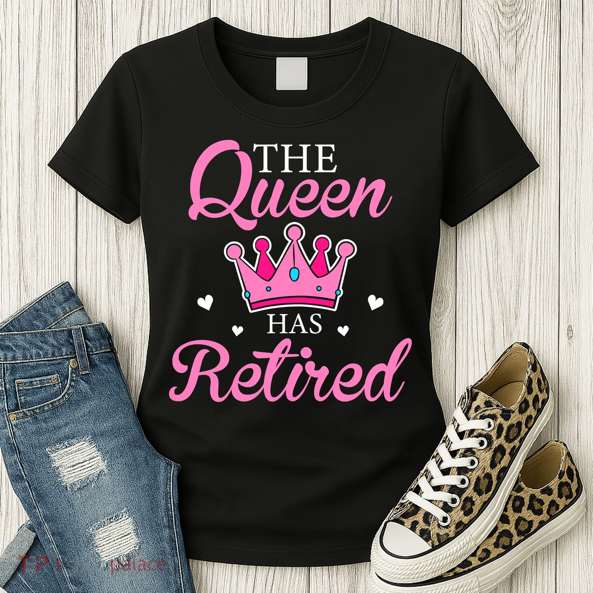 Funny Retirement Floral The Queen Has Retired Women's T-Shirt