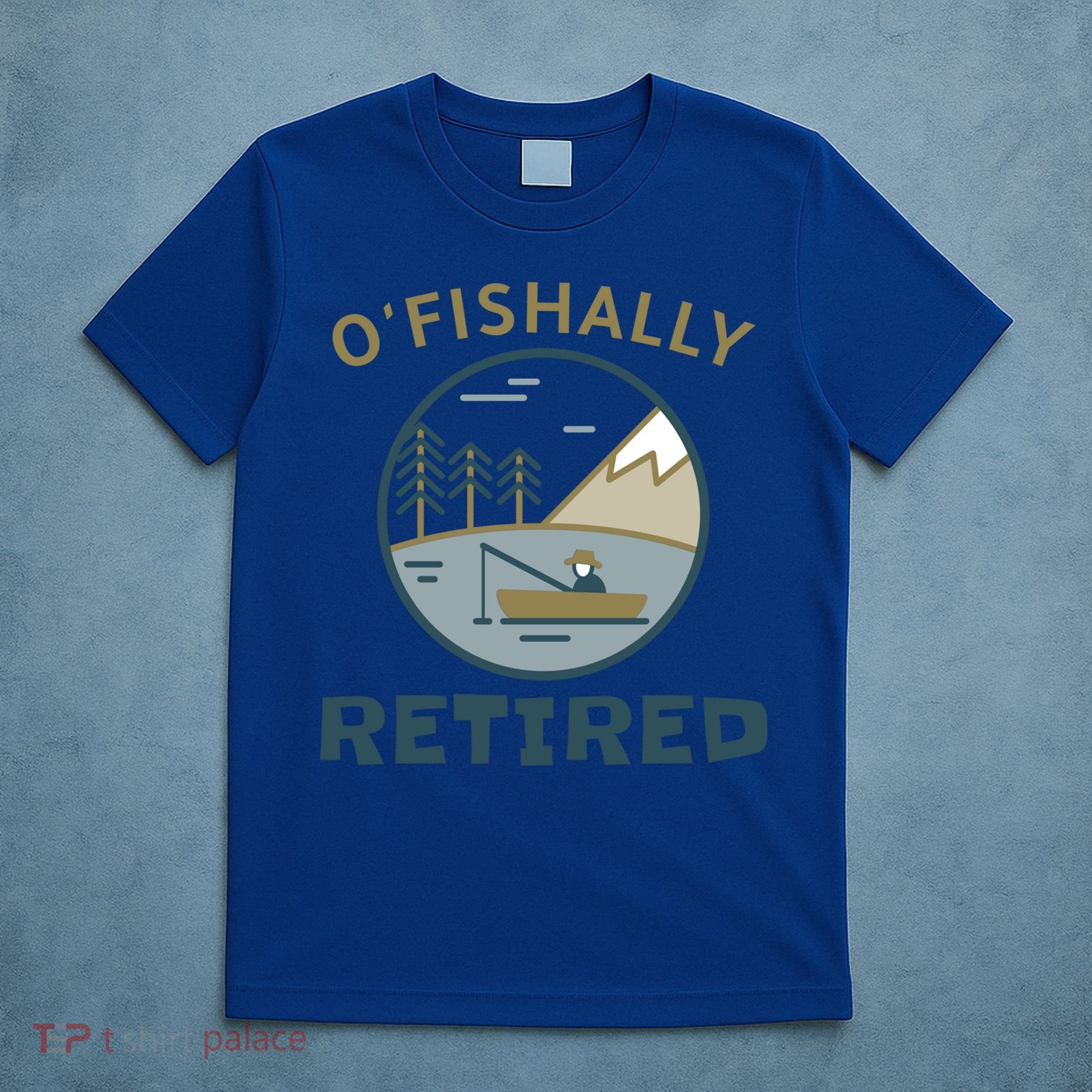 Fisherman Retirement Gift Officially O'fishally Retired Gift T-Shirt