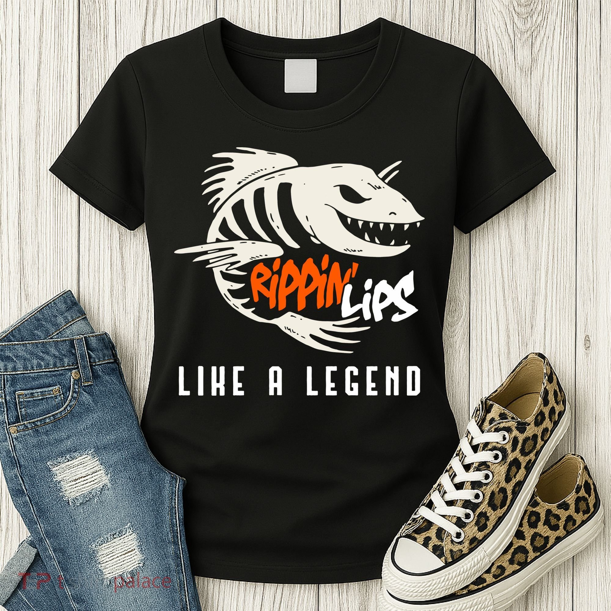 Fishing Rippin Lips Like A Legend Fish Bones Women's T-Shirt