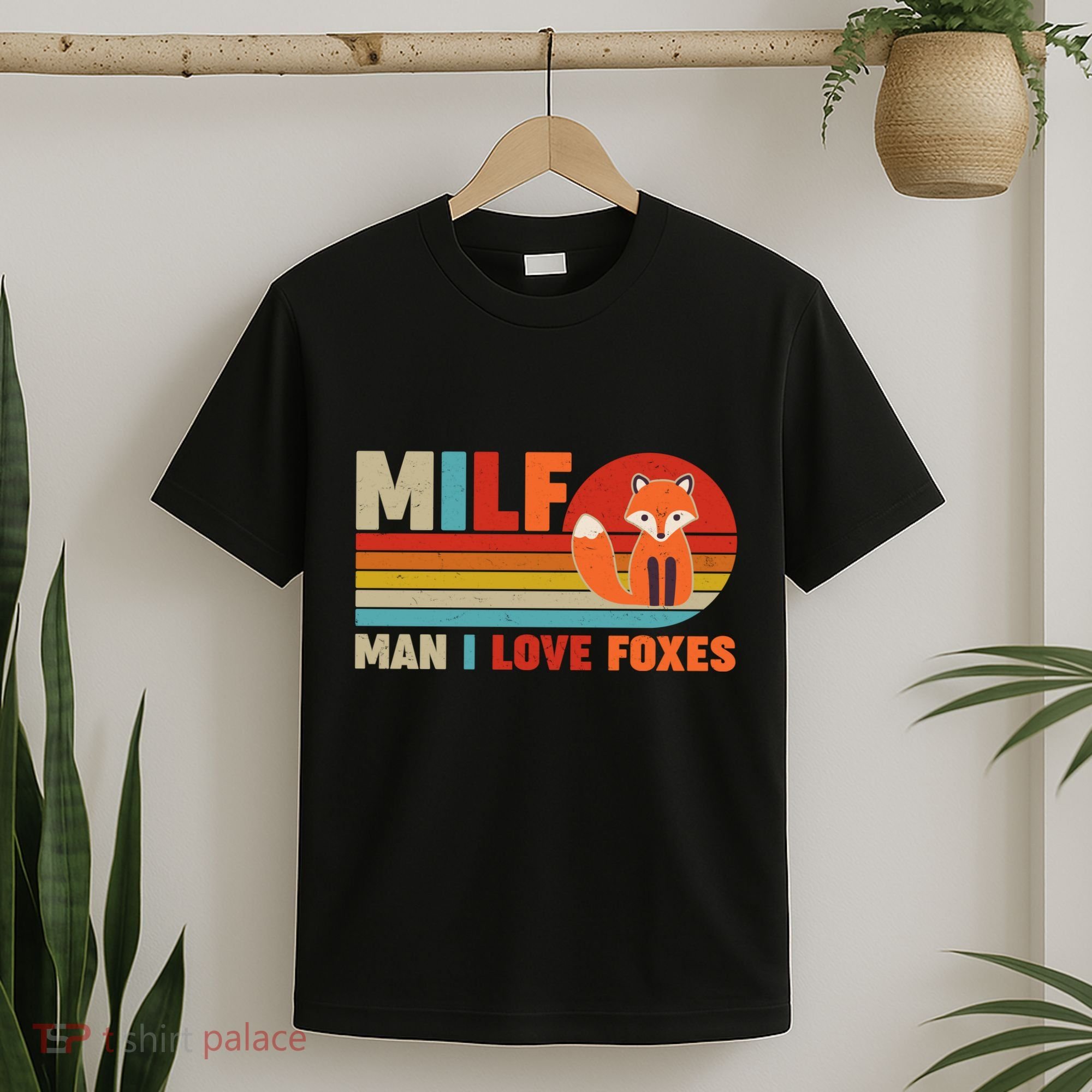 Funny Retro MILF Man I Love Foxes T-Shirt