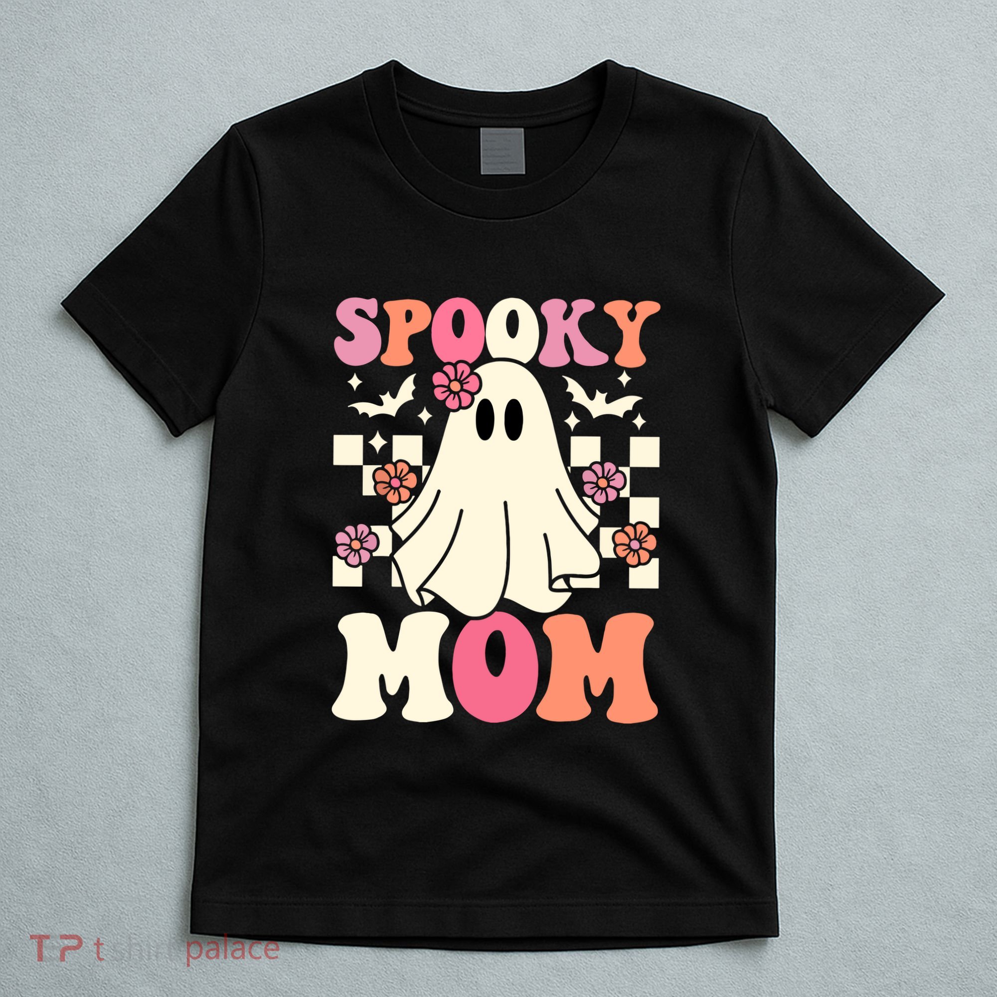 Family Retro Spooky Mom Groovy Halloween Ghost Costume Gift T-Shirt