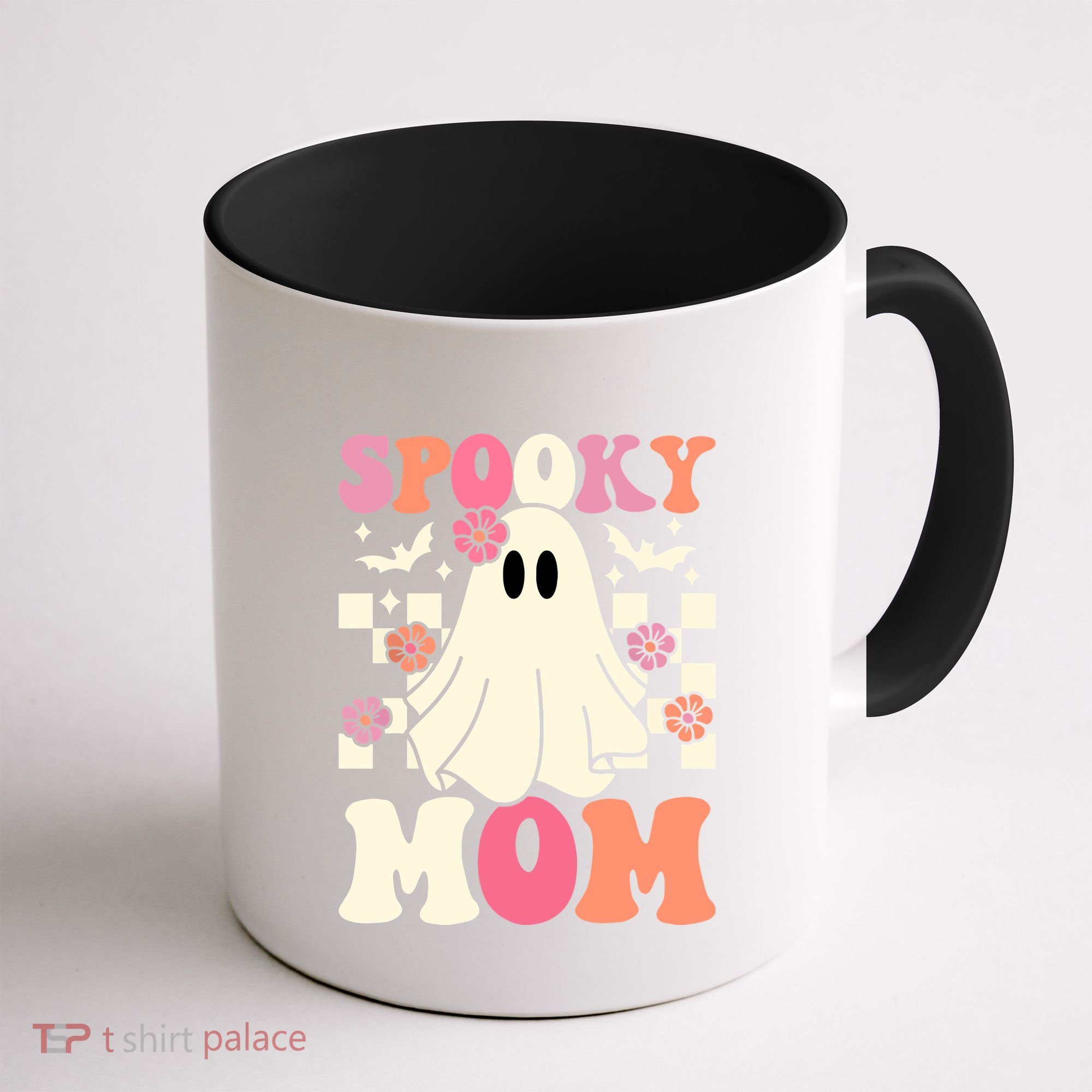 Family Retro Spooky Mom Groovy Halloween Ghost Costume Gift Coffee Mug